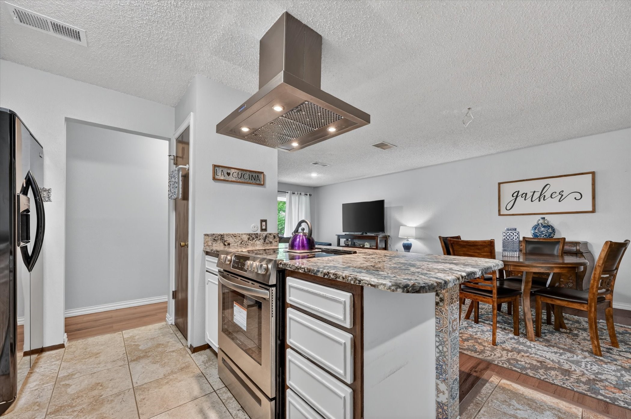 6304 Cascade Circle Watauga TX 76148