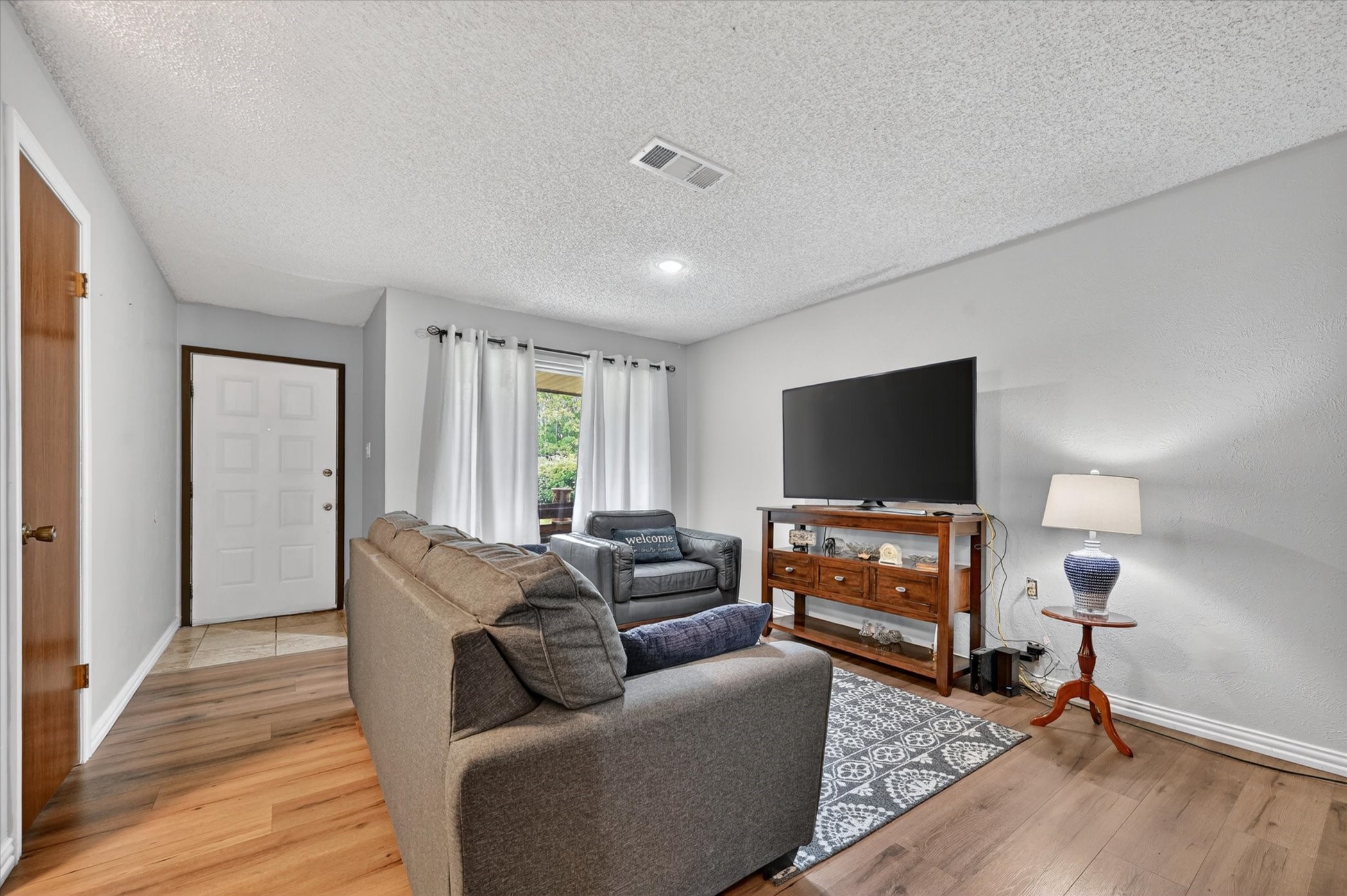 6304 Cascade Circle Watauga TX 76148