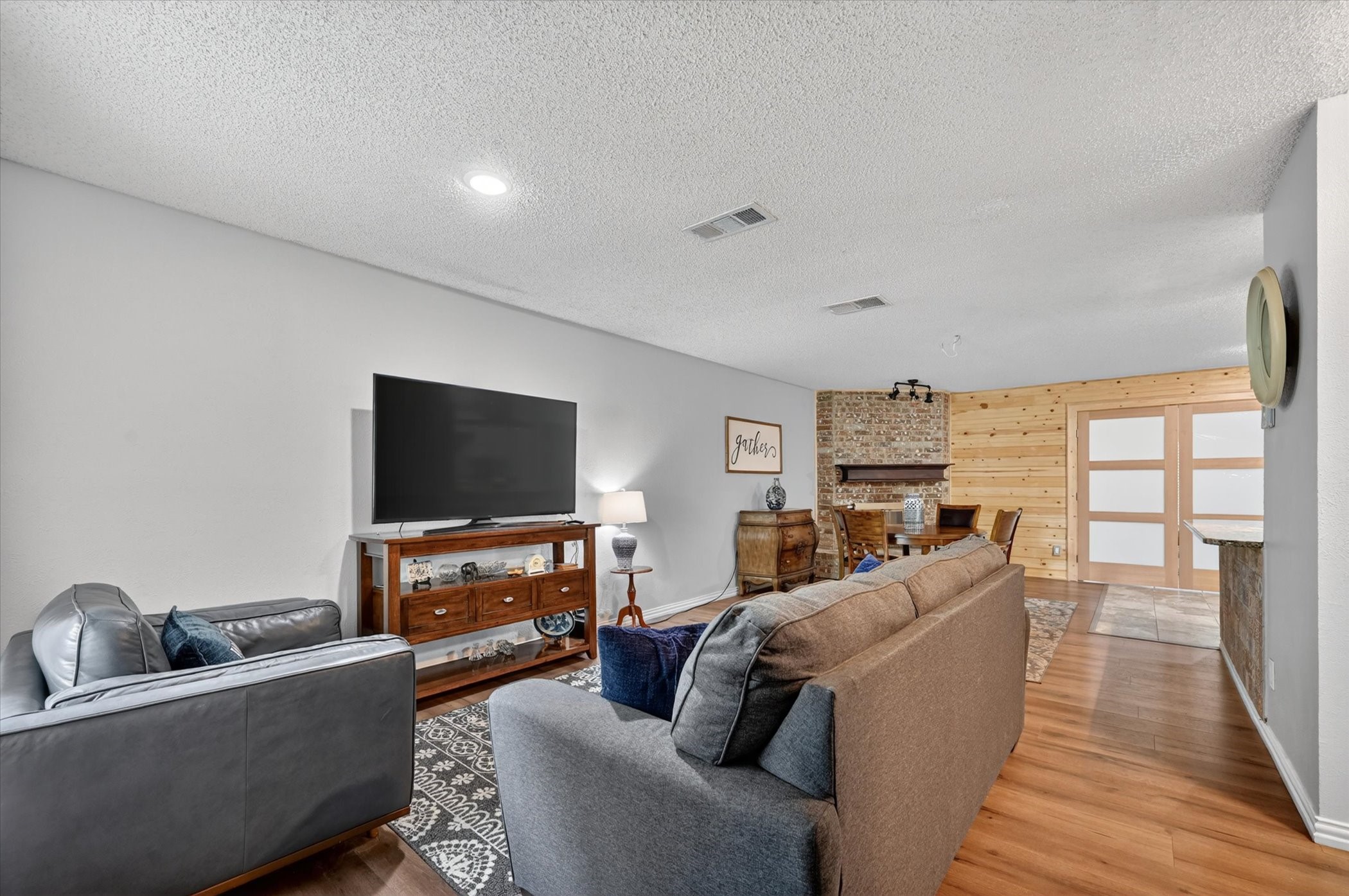 6304 Cascade Circle Watauga TX 76148