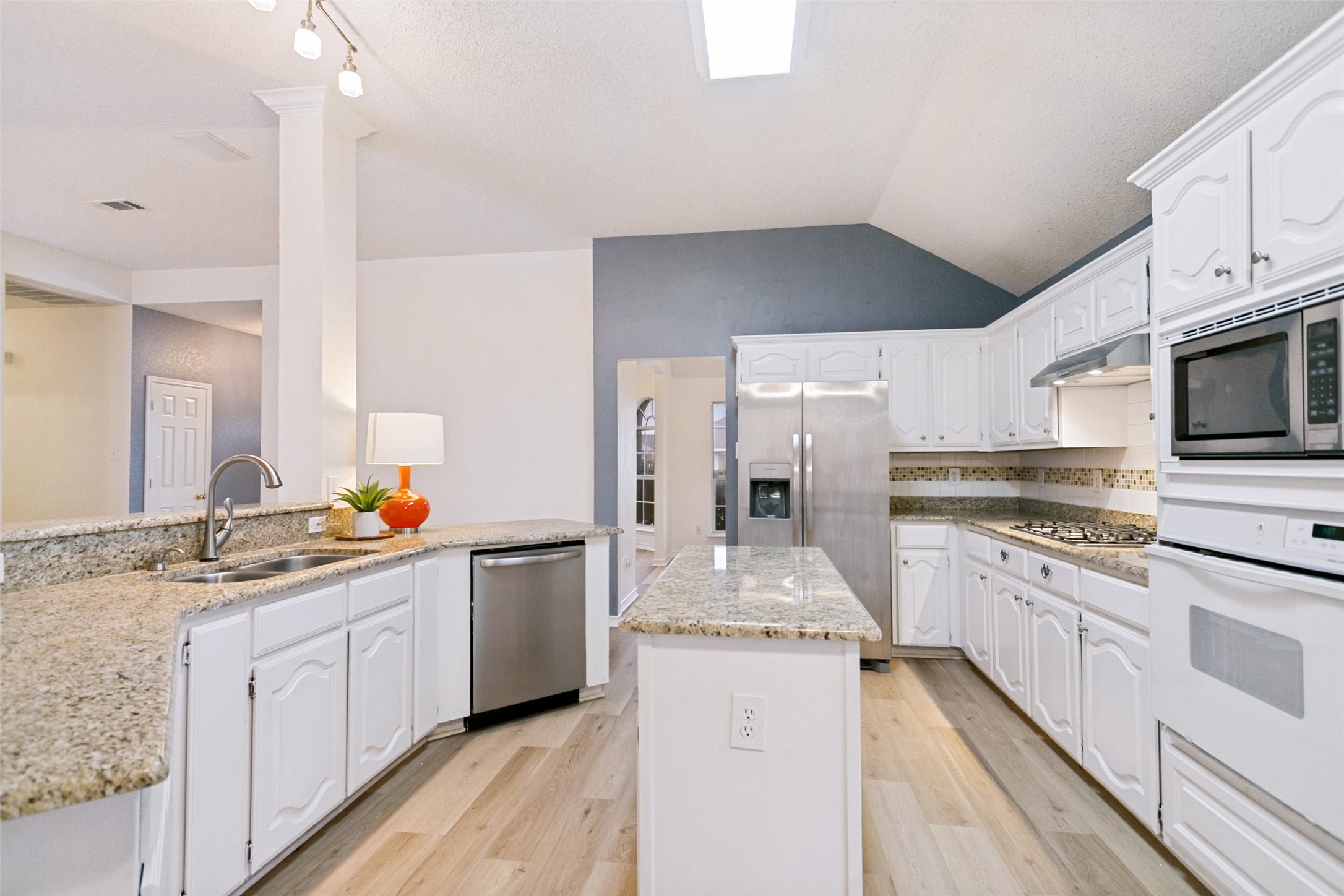 4912 Basil Drive Mckinney TX 75070