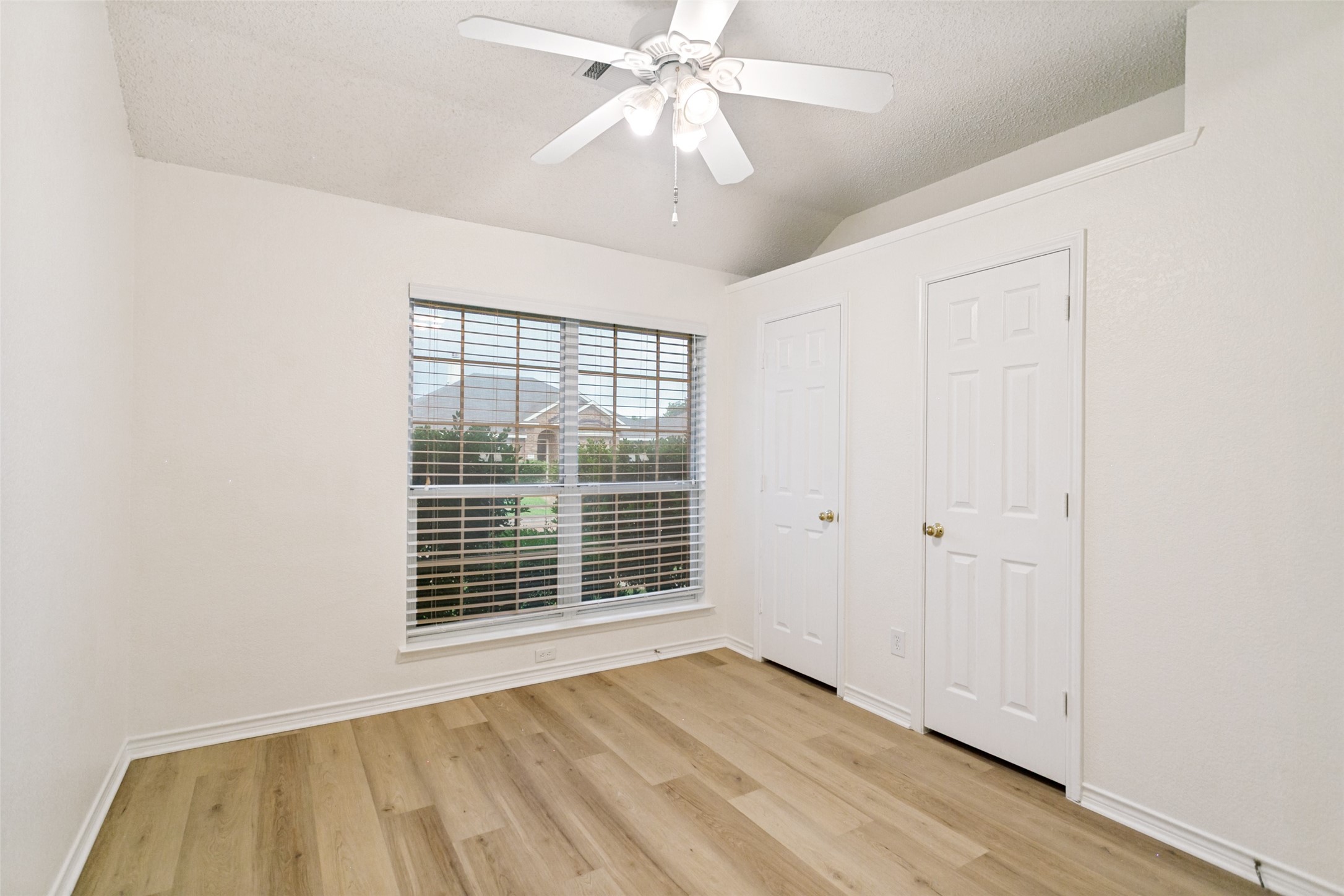 4912 Basil Drive Mckinney TX 75070
