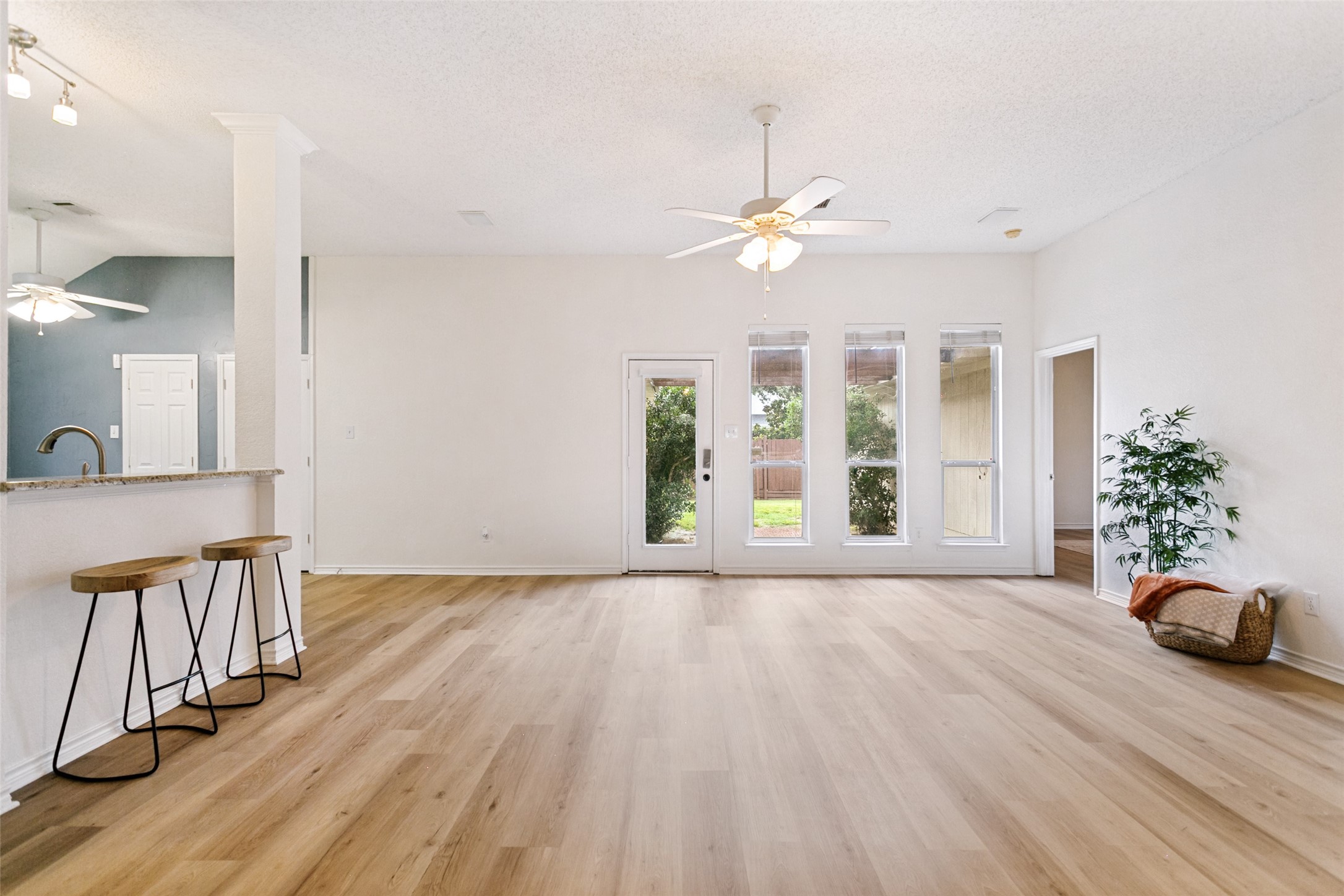 4912 Basil Drive Mckinney TX 75070
