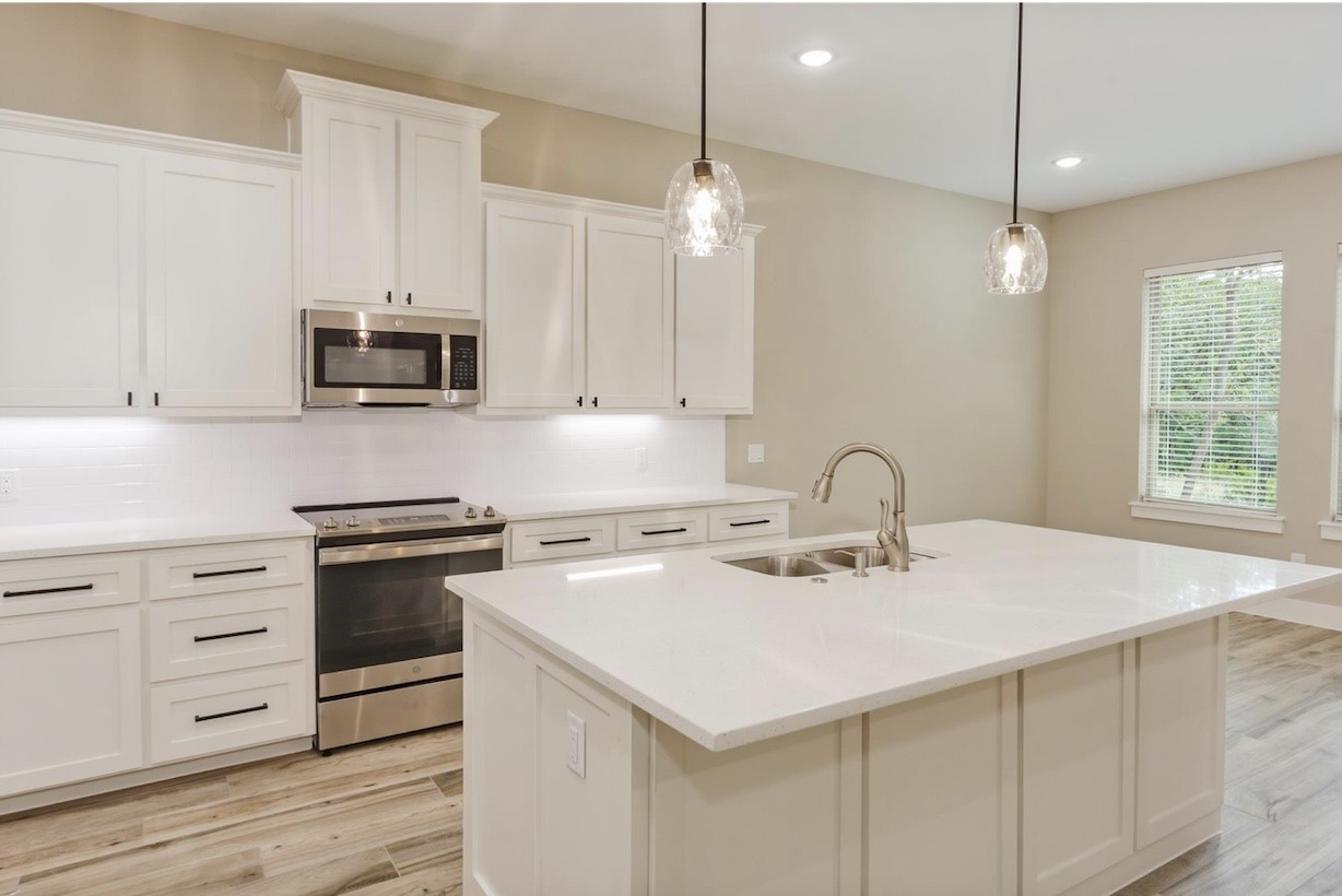 510 Palmetto Court Runaway Bay TX 76426
