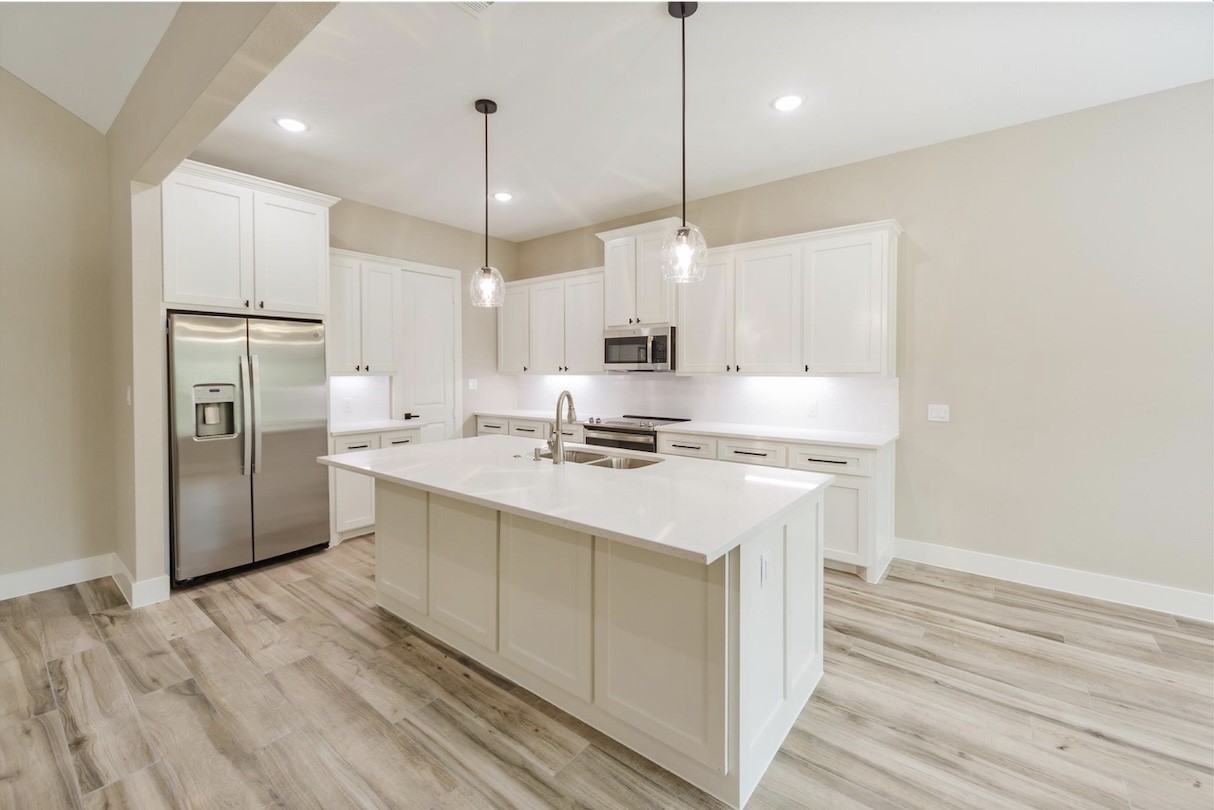 510 Palmetto Court Runaway Bay TX 76426