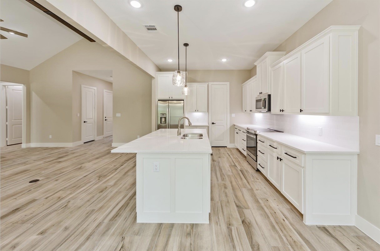 510 Palmetto Court Runaway Bay TX 76426