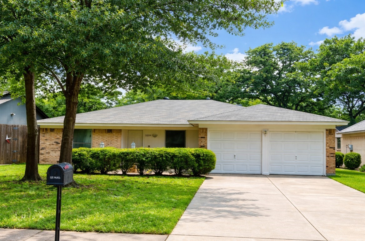 5309 Holly Trail Arlington TX 76016