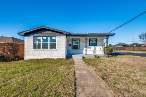 1902 San Antonio Street Grand Prairie TX 75051
