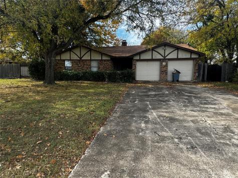 2209 Hardy Road Grand Prairie TX 75051