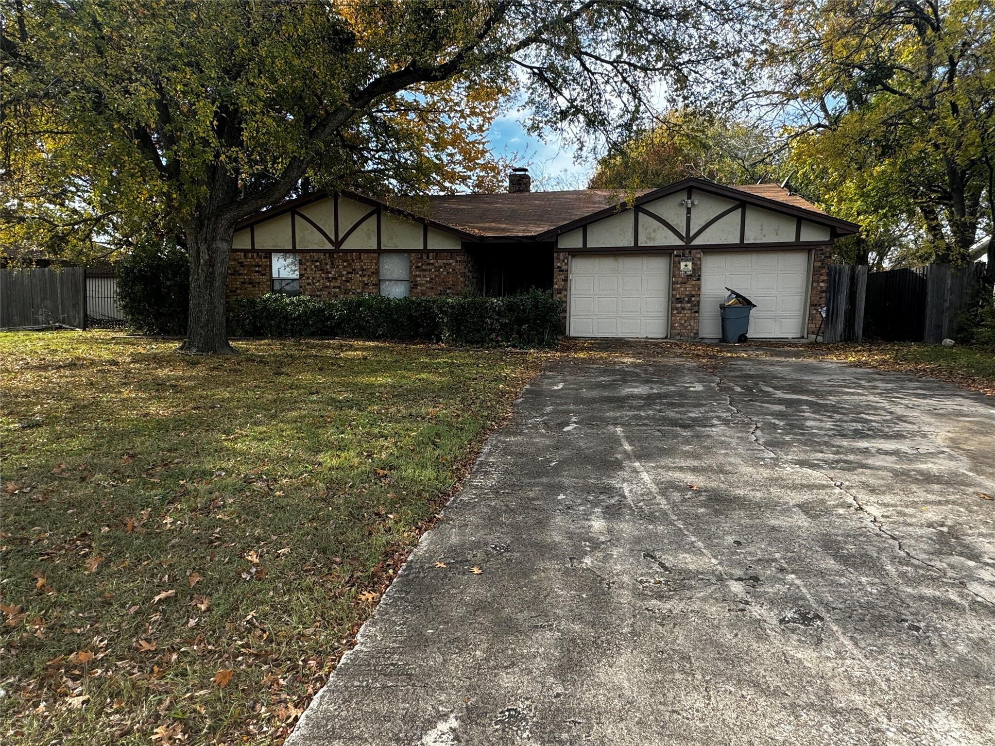 2209 Hardy Road Grand Prairie TX 75051