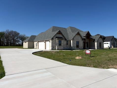 129 Heritage Springs Drive Weatherford TX 76087
