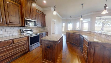 2918 Willow Ridge Circle Granbury TX 76049