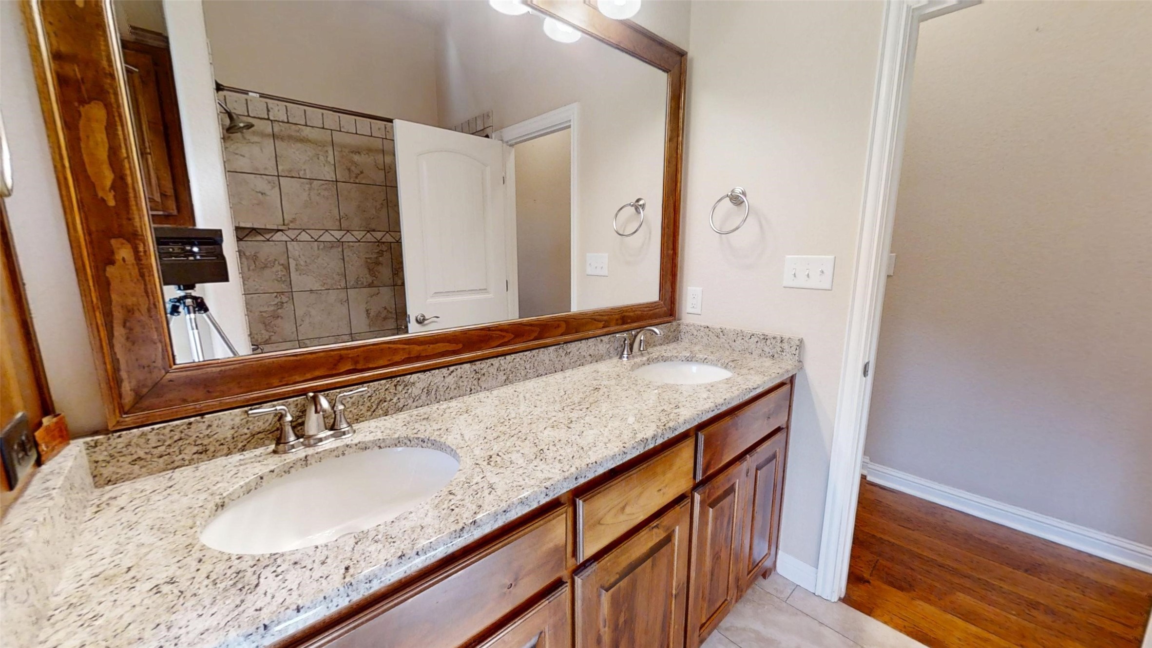 2918 Willow Ridge Circle Granbury TX 76049
