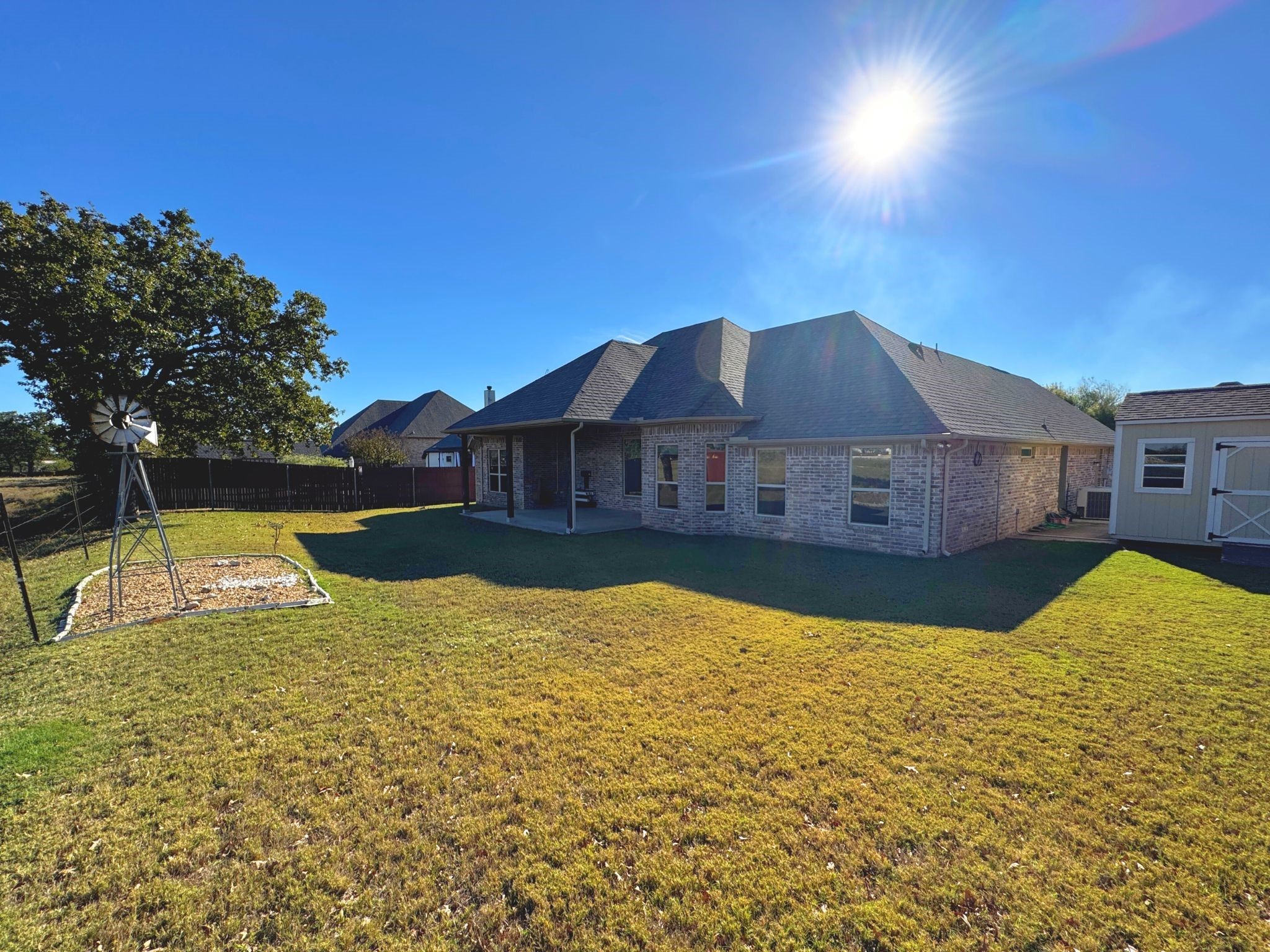 2918 Willow Ridge Circle Granbury TX 76049