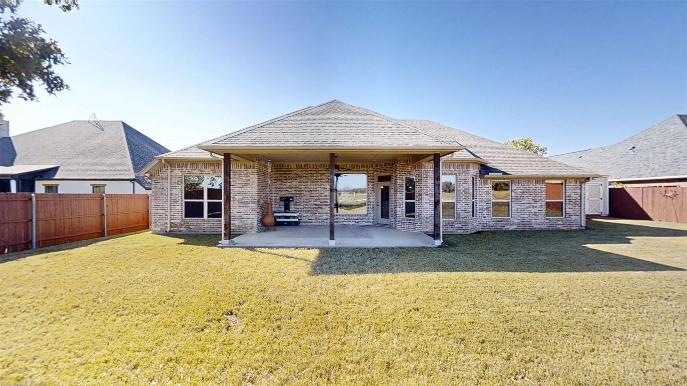 2918 Willow Ridge Circle Granbury TX 76049