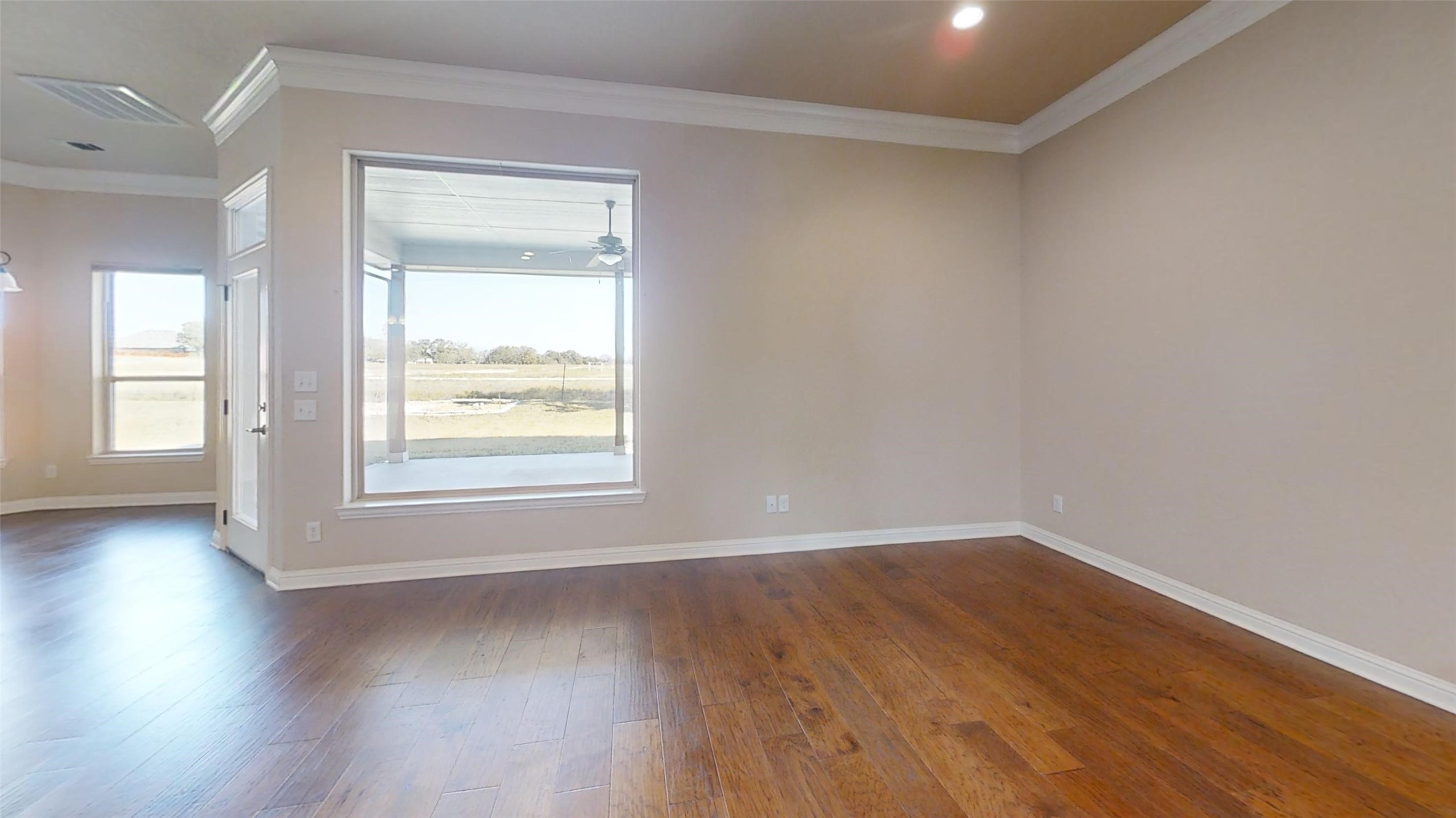 2918 Willow Ridge Circle Granbury TX 76049
