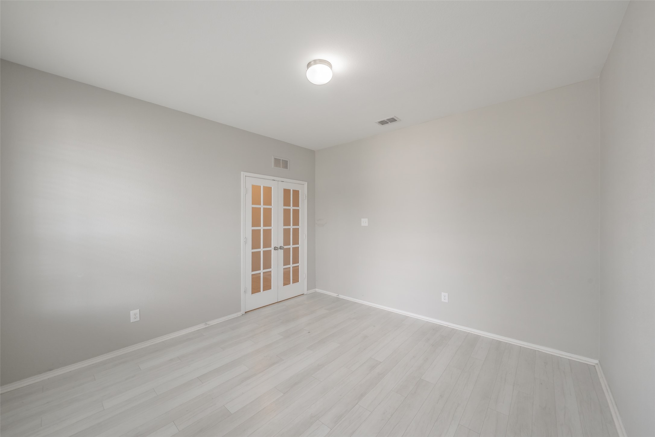 2404 Bermont Red Lane Fort Worth TX 76131