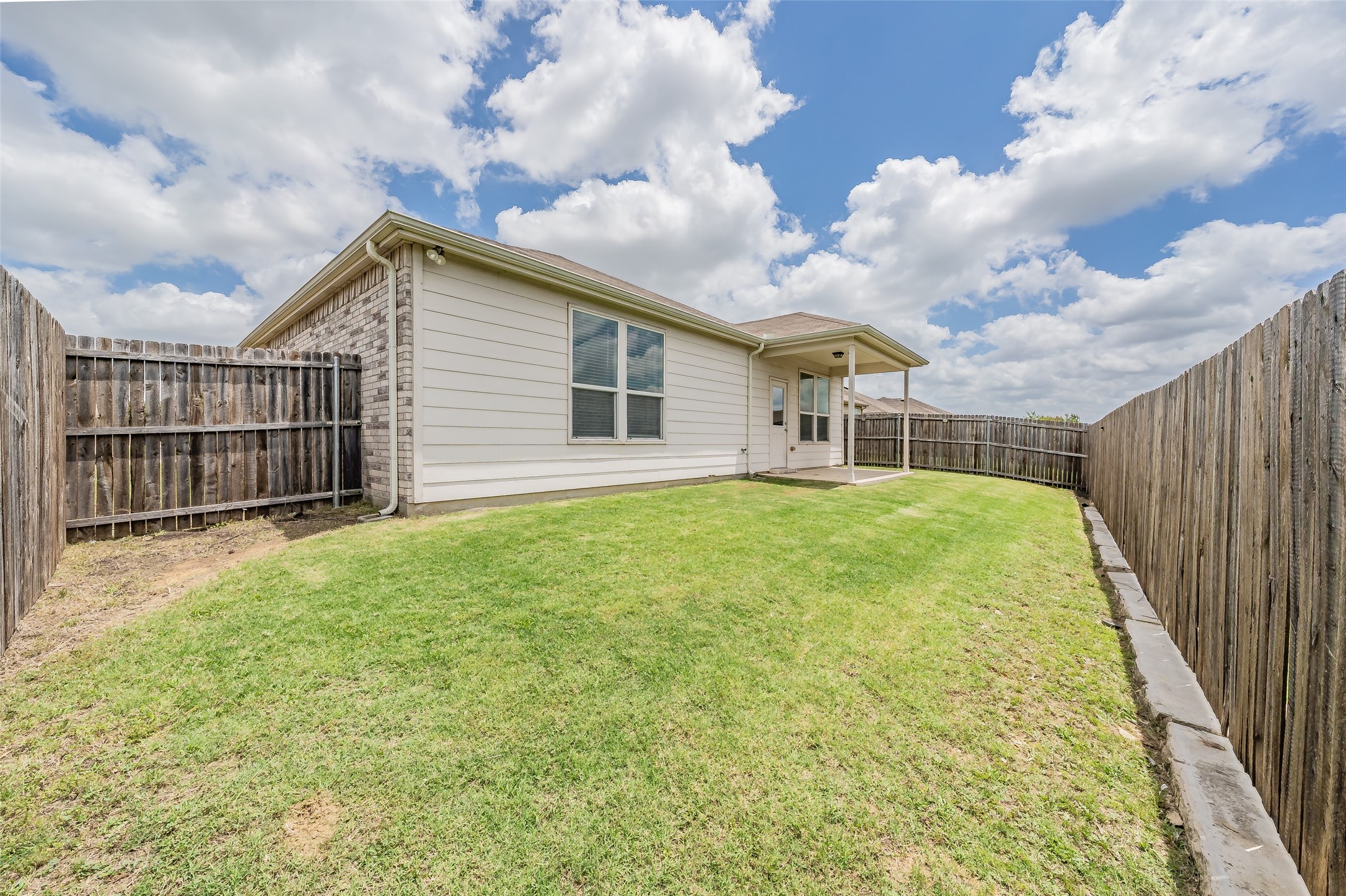 2404 Bermont Red Lane Fort Worth TX 76131