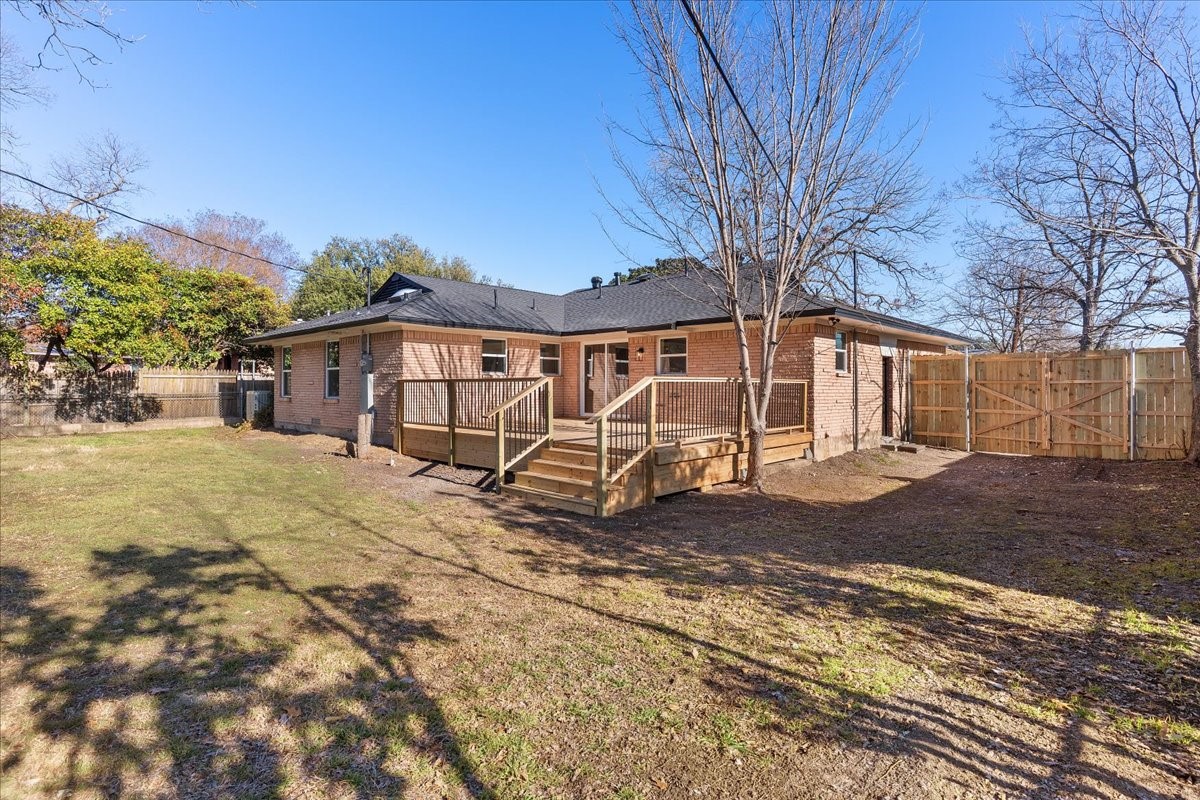 10129 Newcombe Drive Dallas TX 75228
