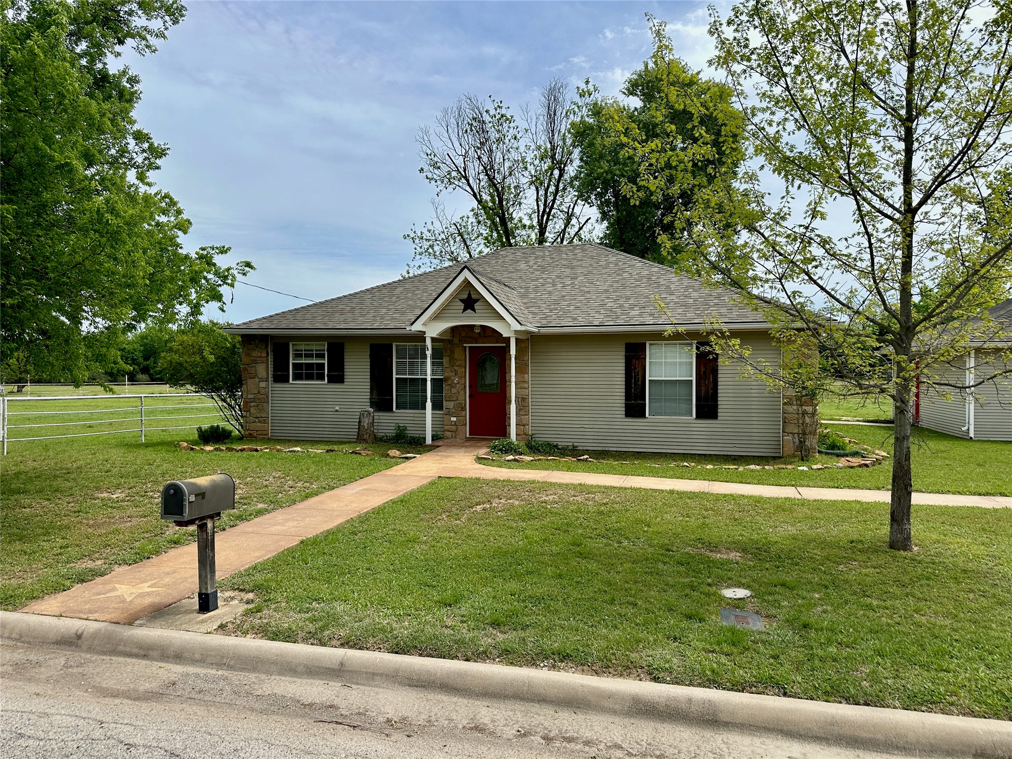1308 Willis Street Brownwood TX 76801