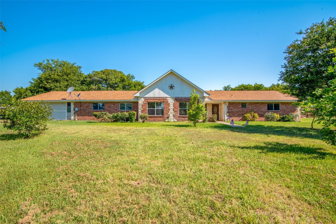 105 Flowing Wells Road Pottsboro TX 75076