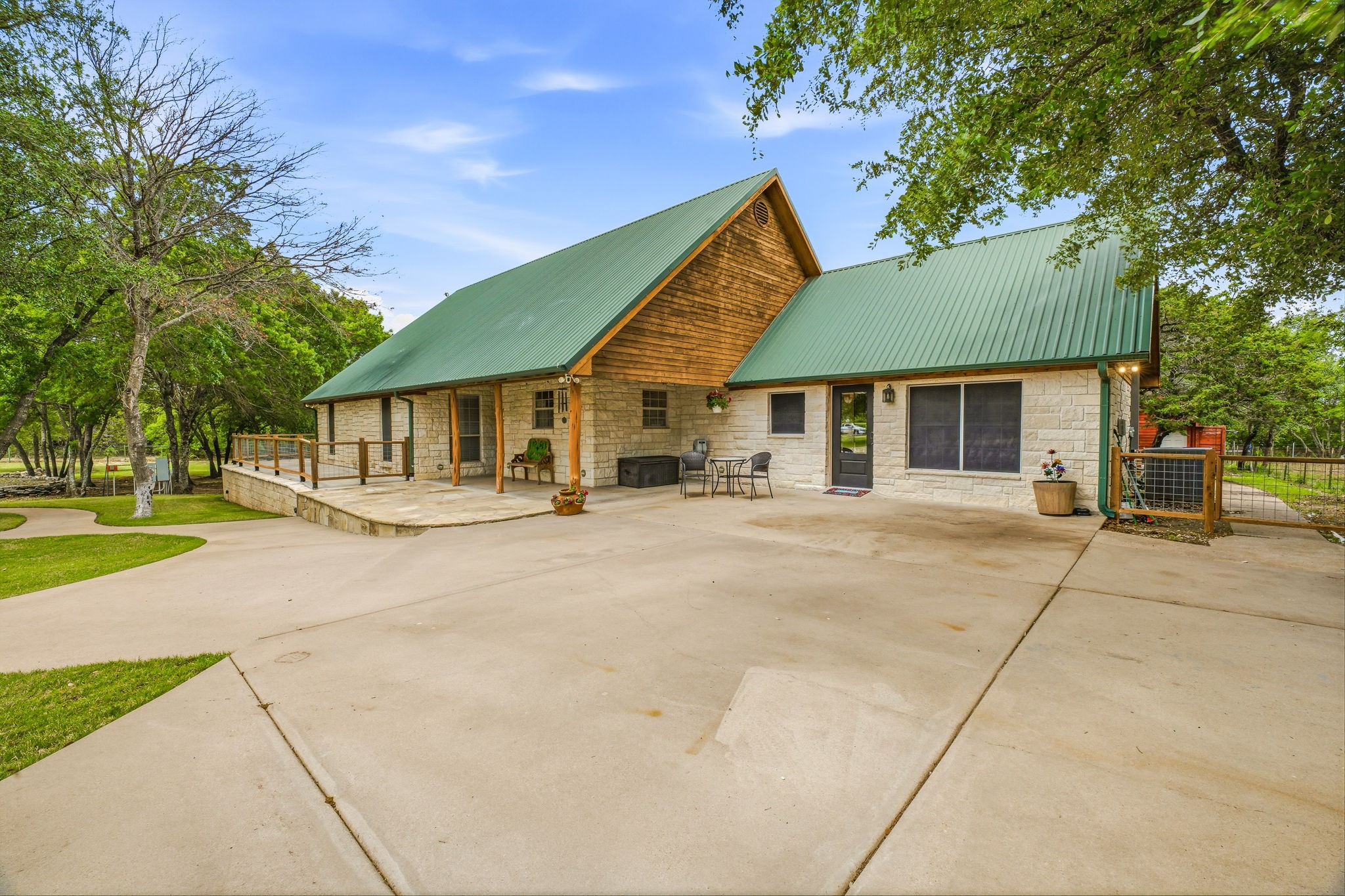 2165 Lakeside Drive Bluff Dale TX 76433