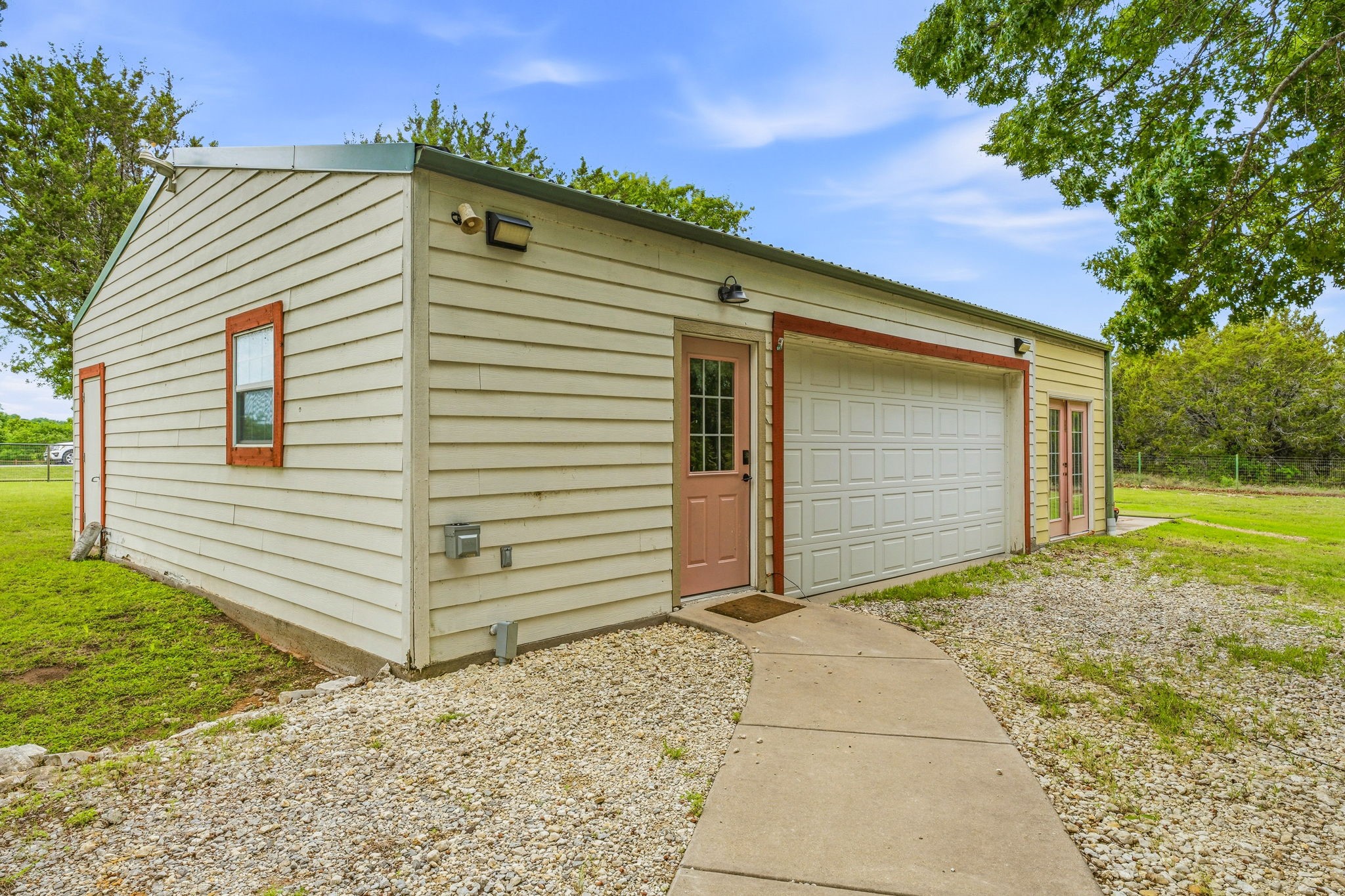 2165 Lakeside Drive Bluff Dale TX 76433