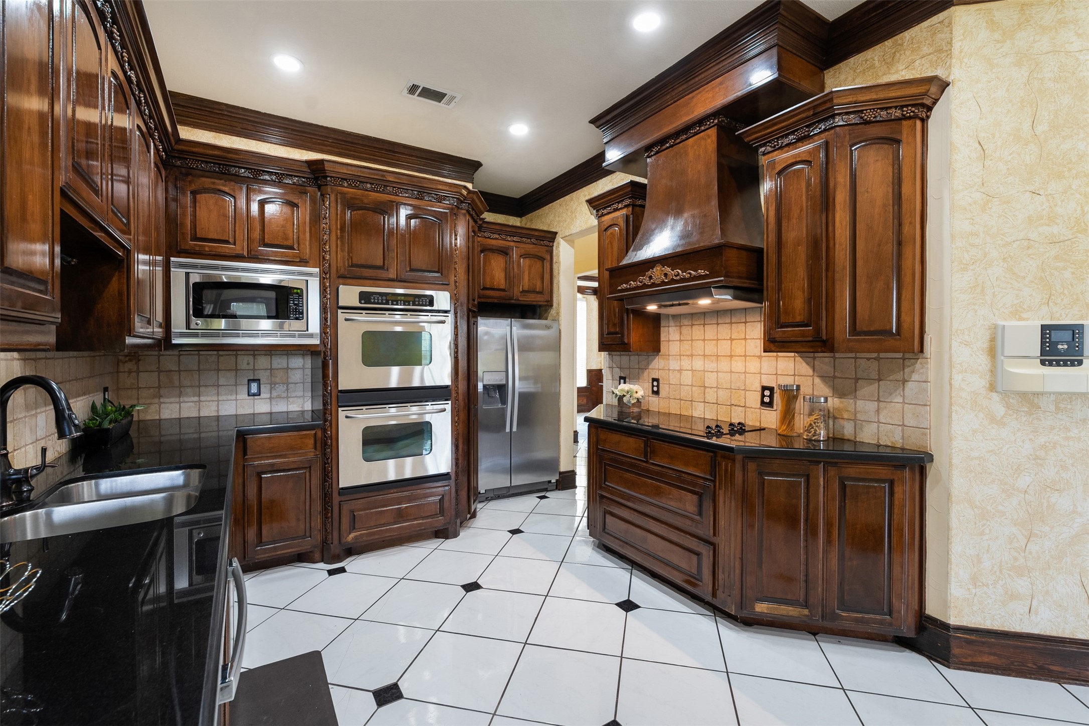 2627 Wells Court Cedar Hill TX 75104
