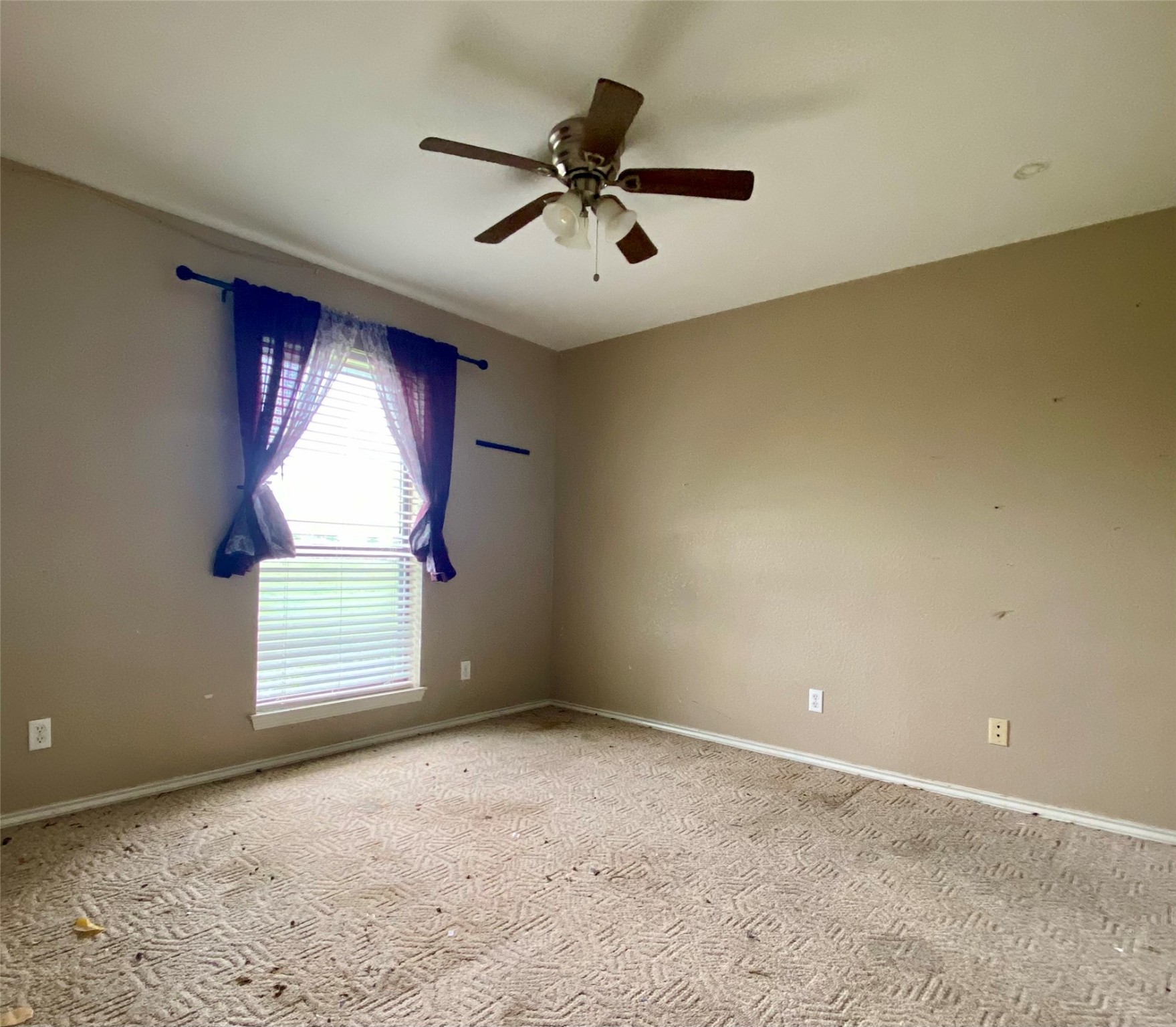 218 County Road 2992 Windom TX 75492