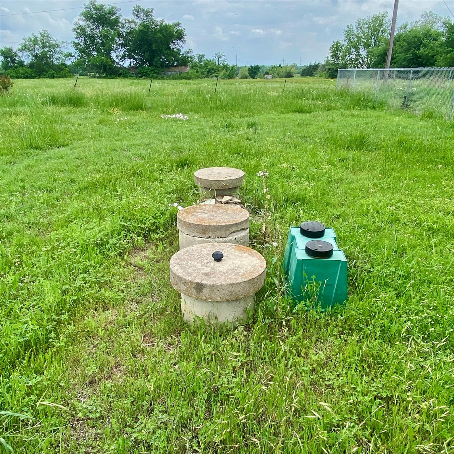 218 County Road 2992 Windom TX 75492