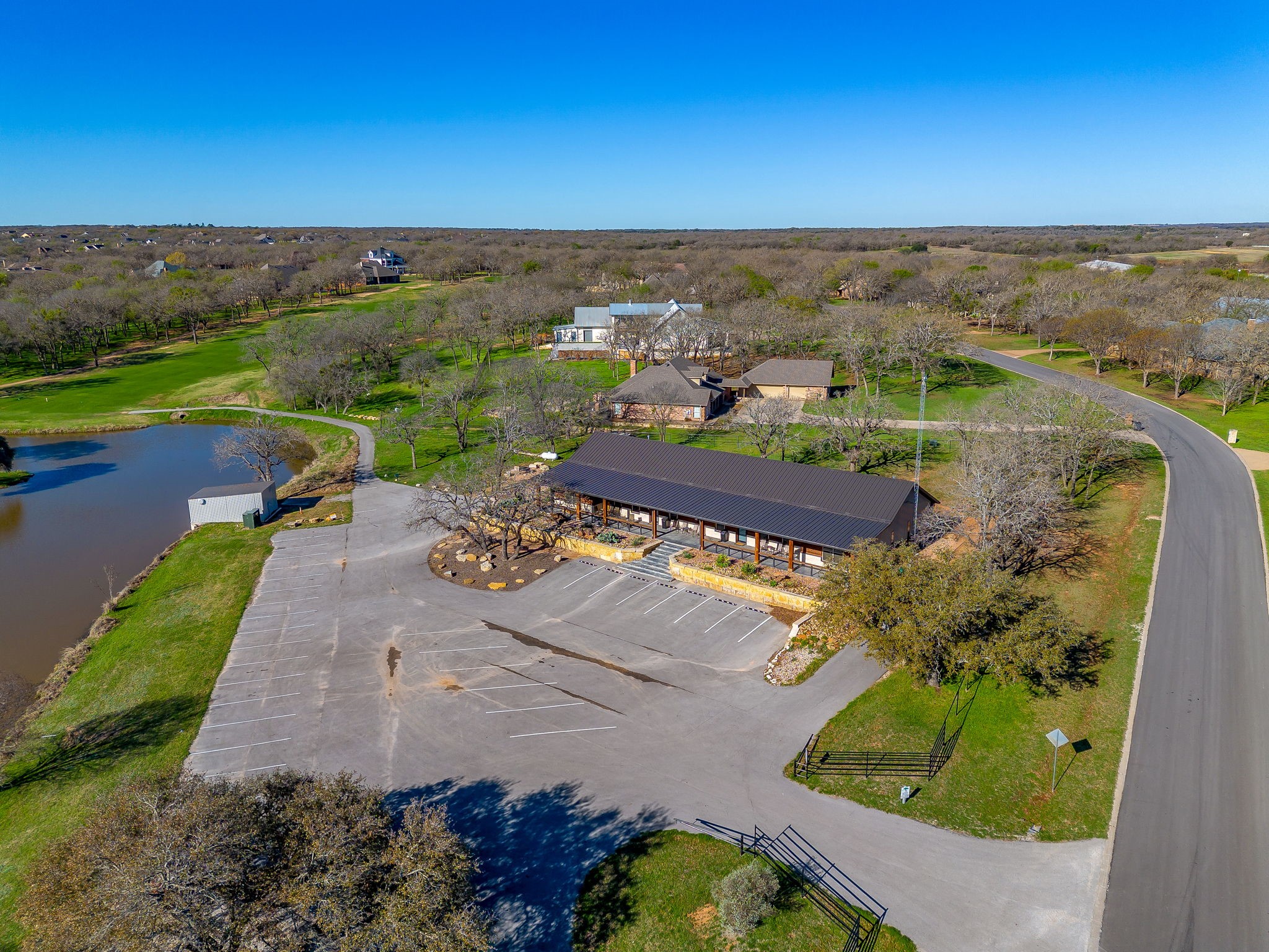 657 S Sugartree Drive Lipan TX 76462