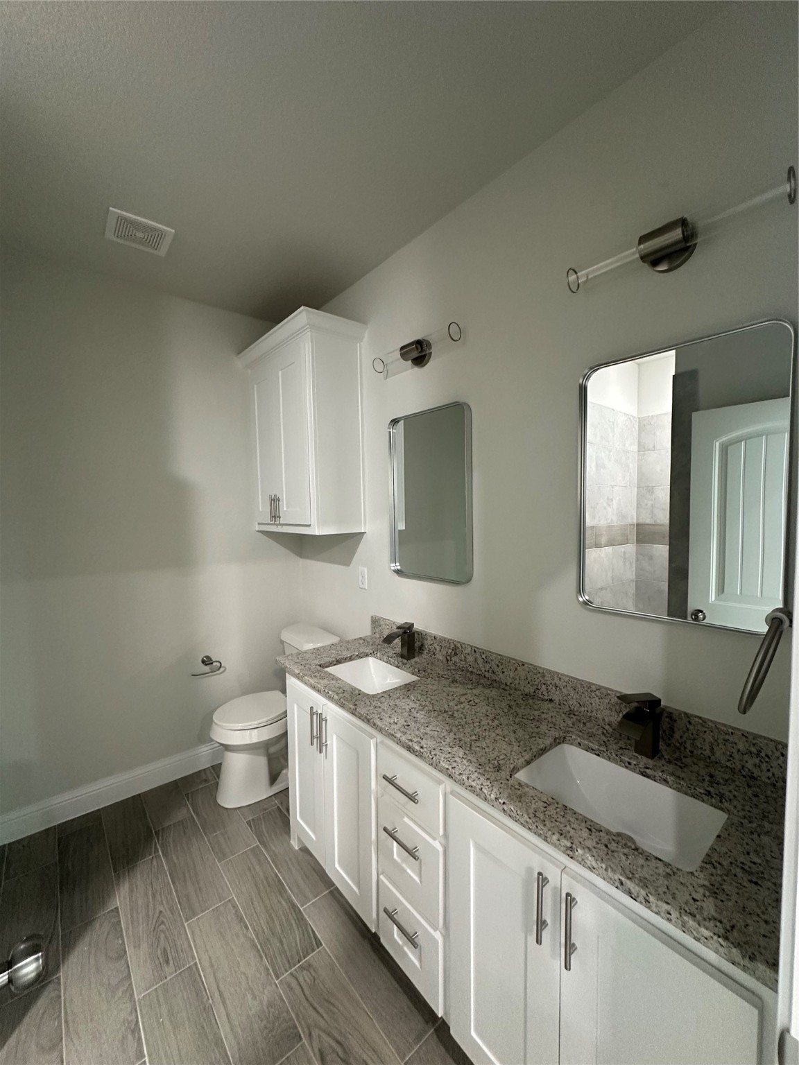 5829 Black Pine Circle Granbury TX 76048