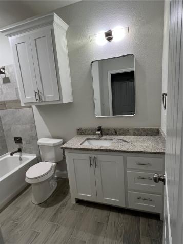 5829 Black Pine Circle Granbury TX 76048