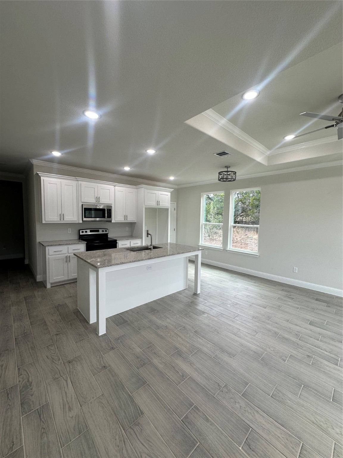 5829 Black Pine Circle Granbury TX 76048