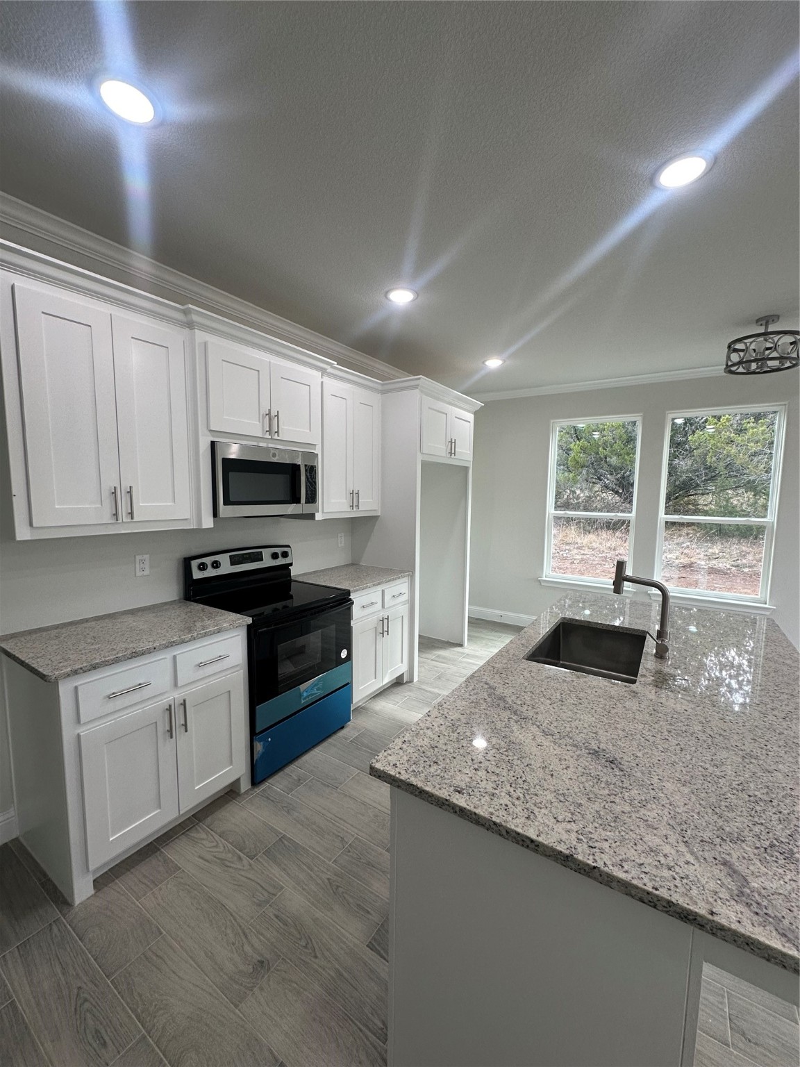 5829 Black Pine Circle Granbury TX 76048