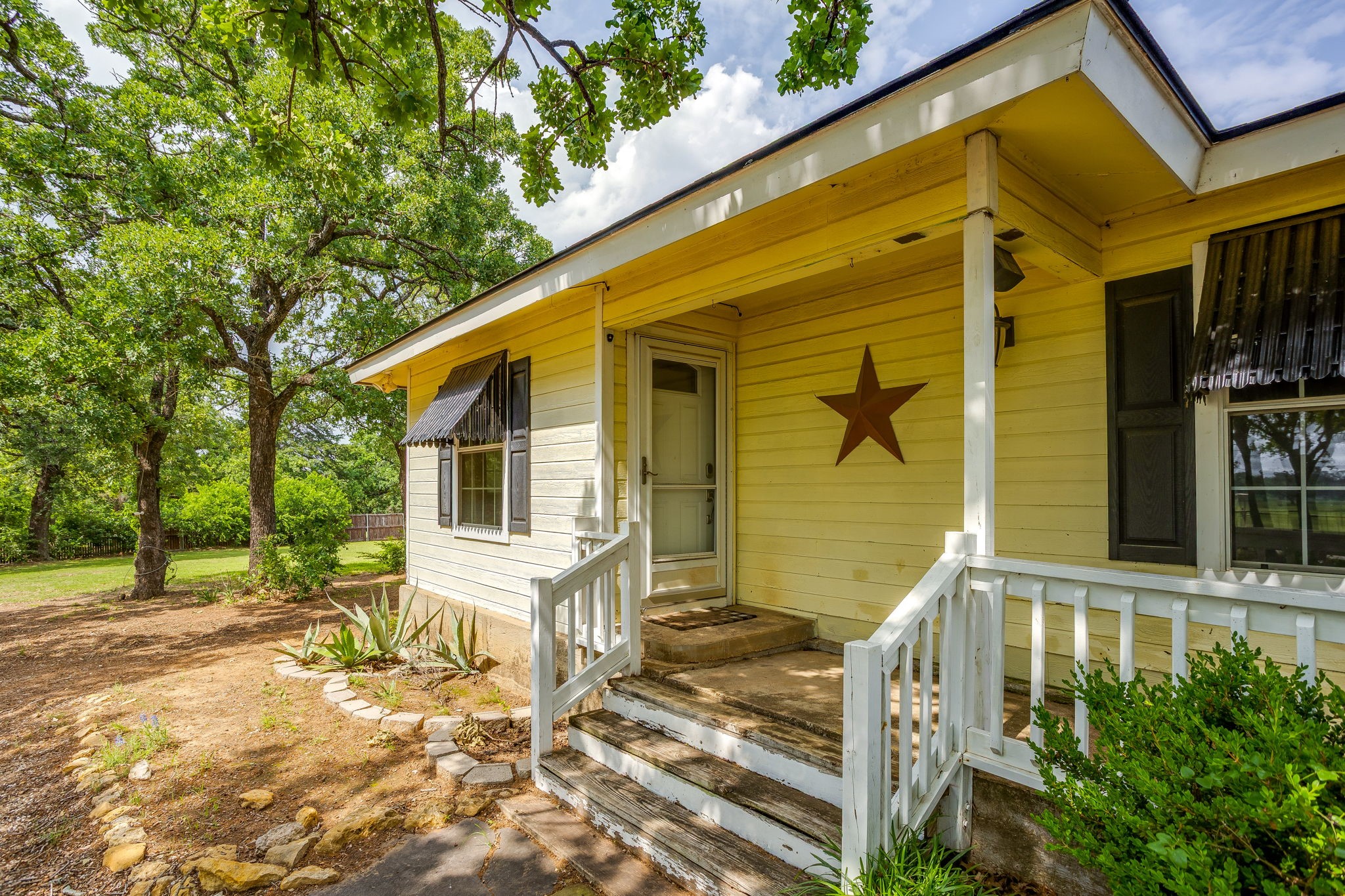 717 County Road 317a Cleburne TX 76031
