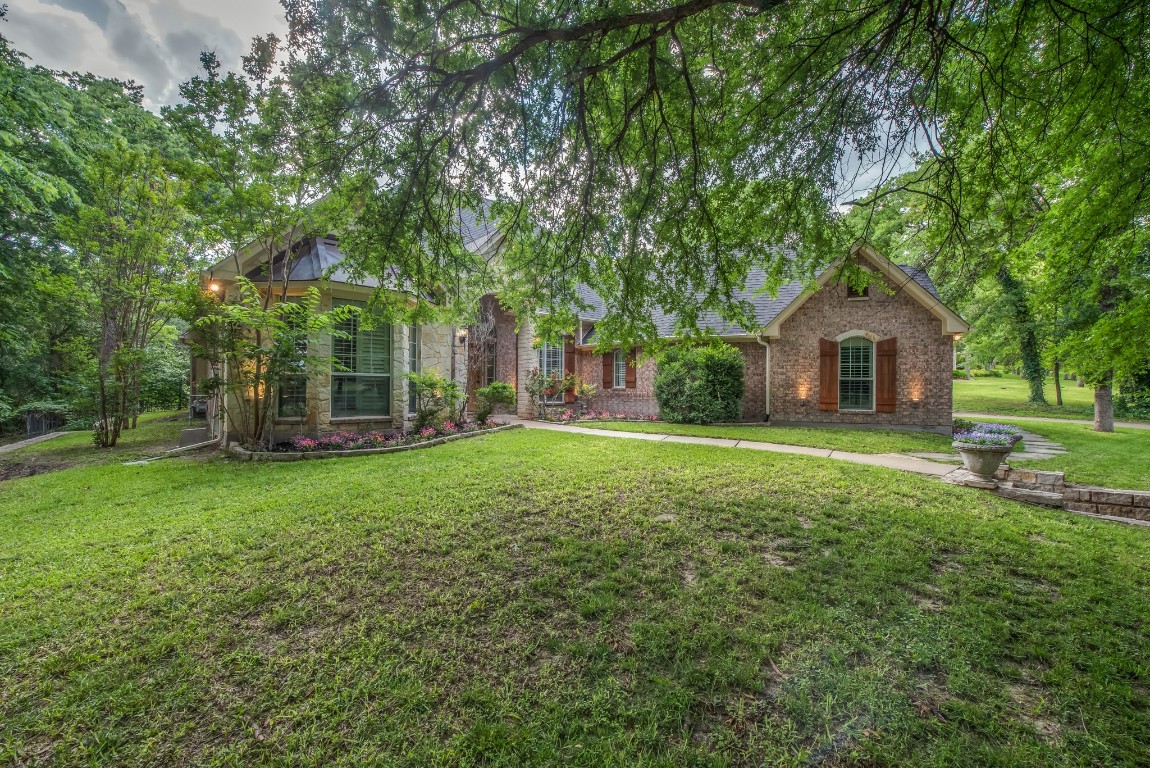131 Allie Court Hudson Oaks TX 76087