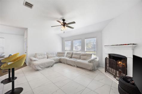 1048 Mercury Drive Lavon TX 75166