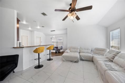 1048 Mercury Drive Lavon TX 75166