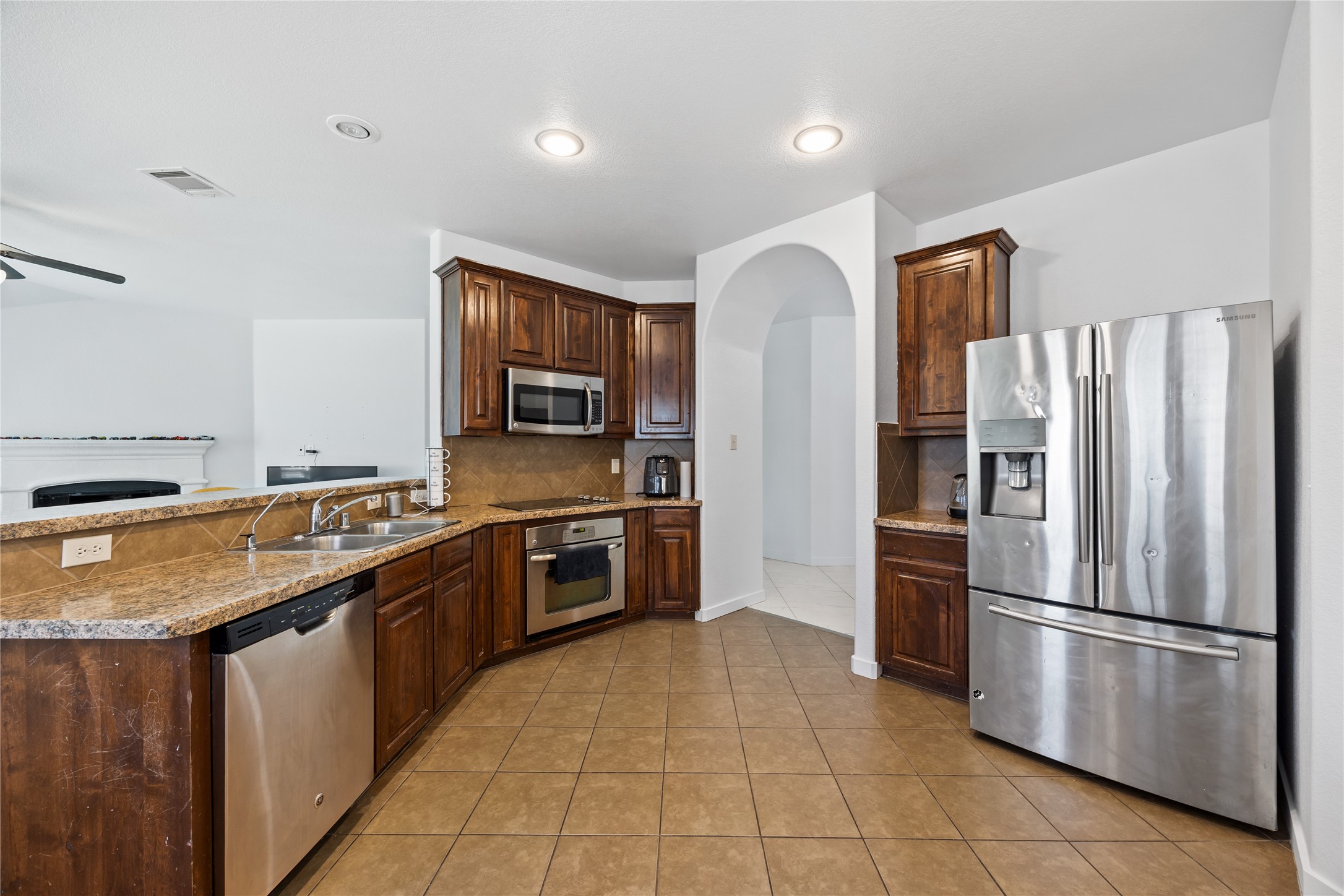 1048 Mercury Drive Lavon TX 75166