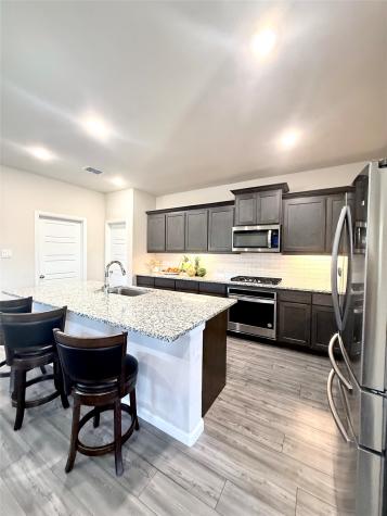 6718 Goldenrain Drive Venus TX 76084