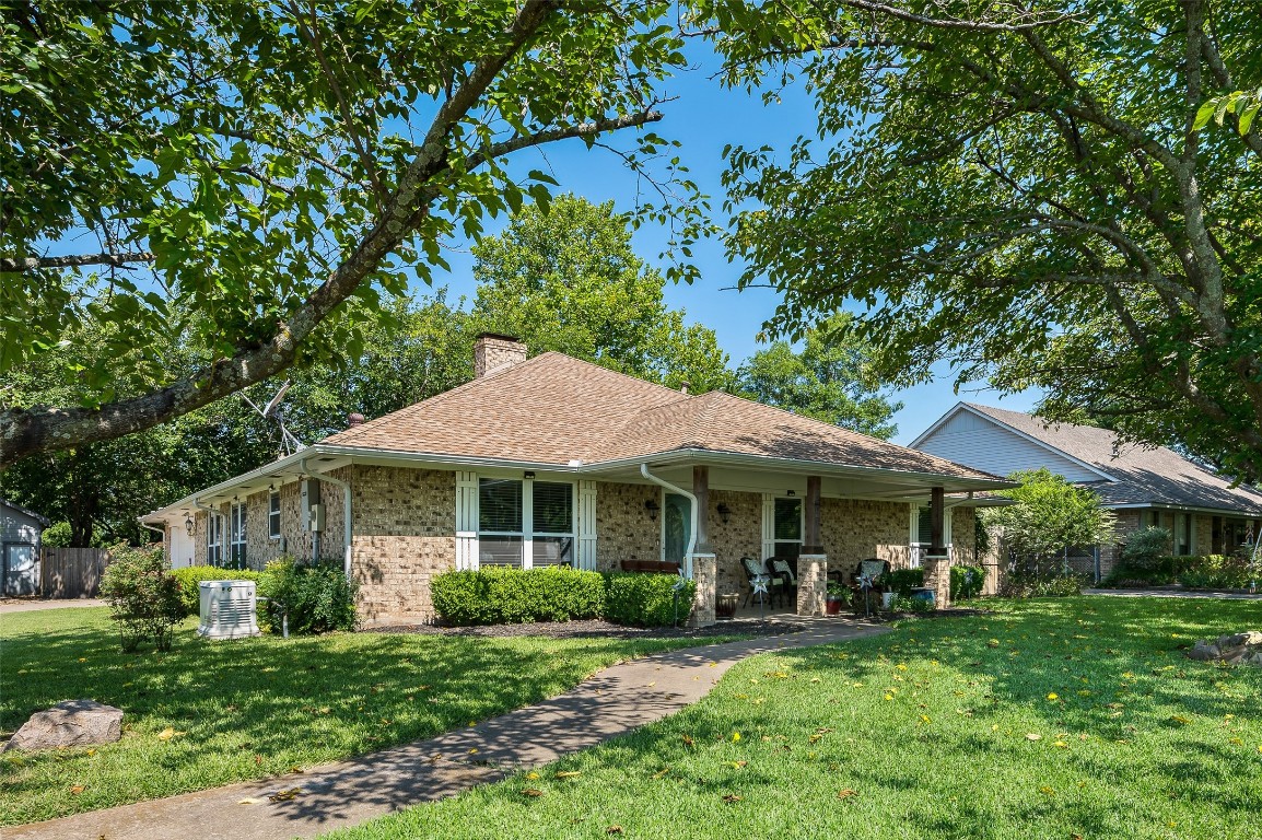 207 Wilcoxson Street Farmersville TX 75442