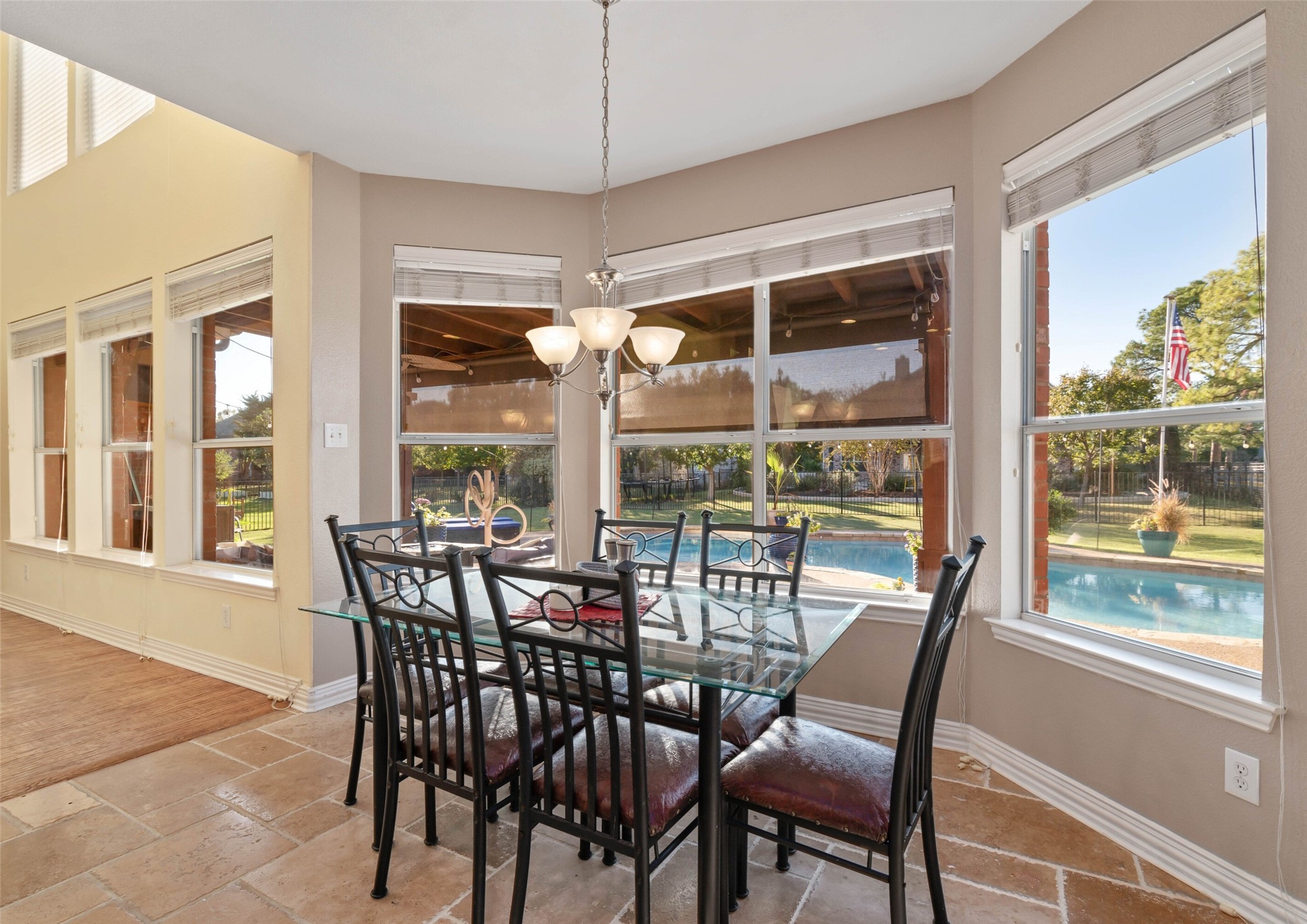 1100 Durango Circle Shady Shores TX 76208