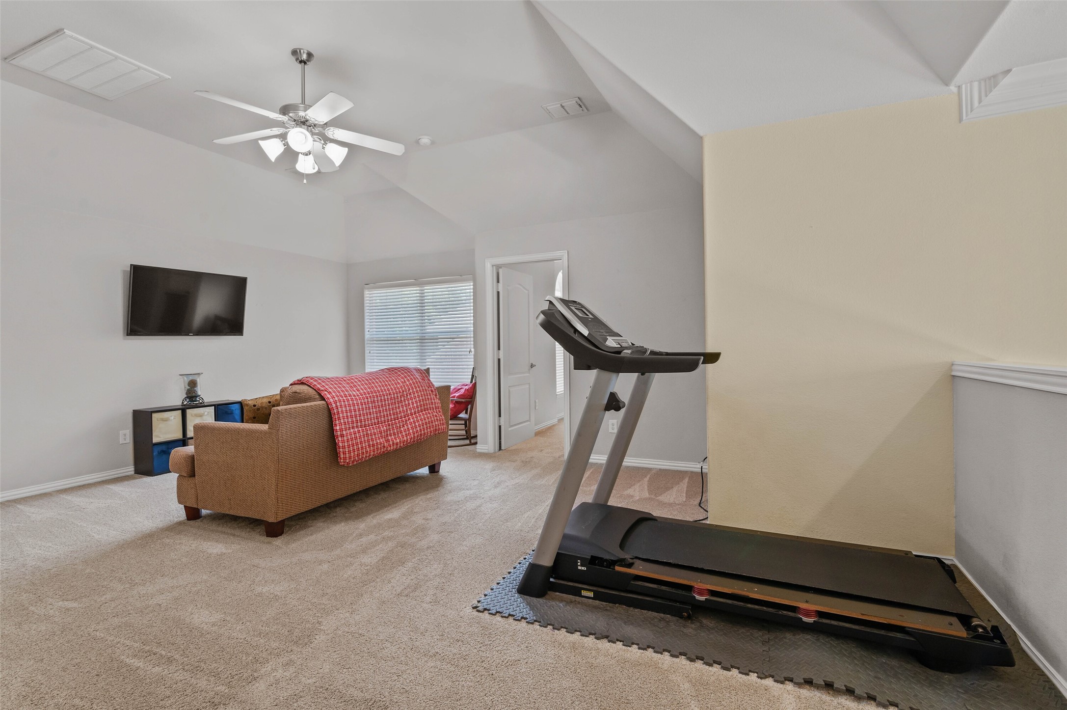 1100 Durango Circle Shady Shores TX 76208