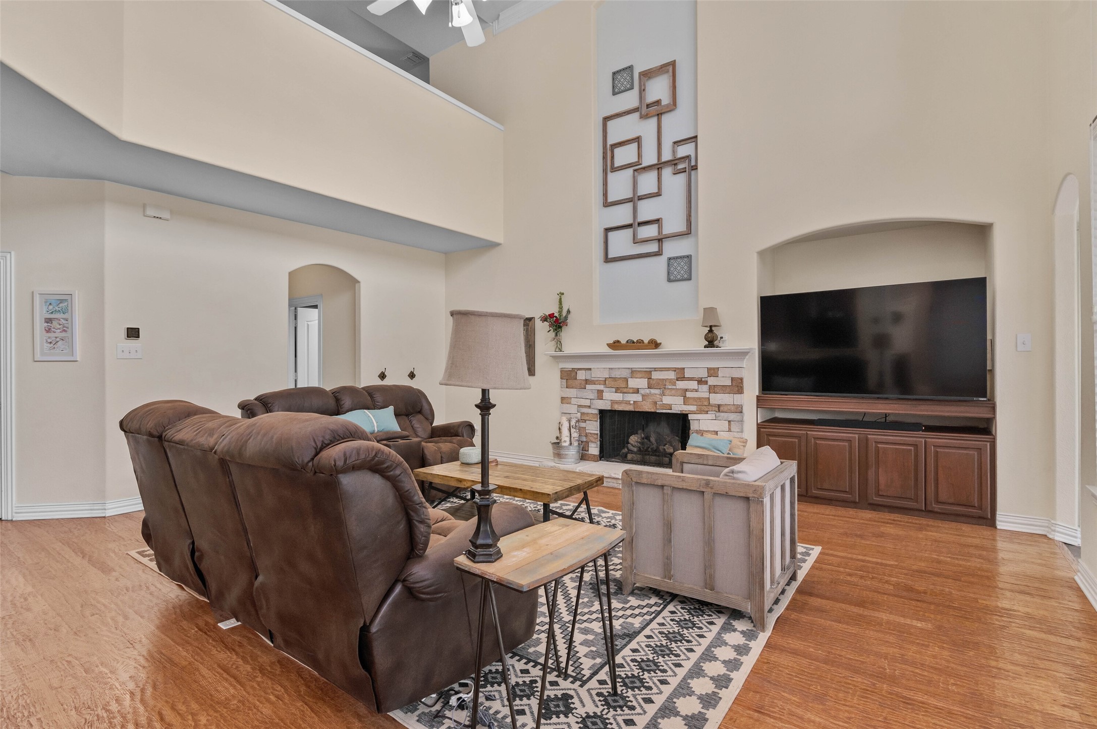 1100 Durango Circle Shady Shores TX 76208