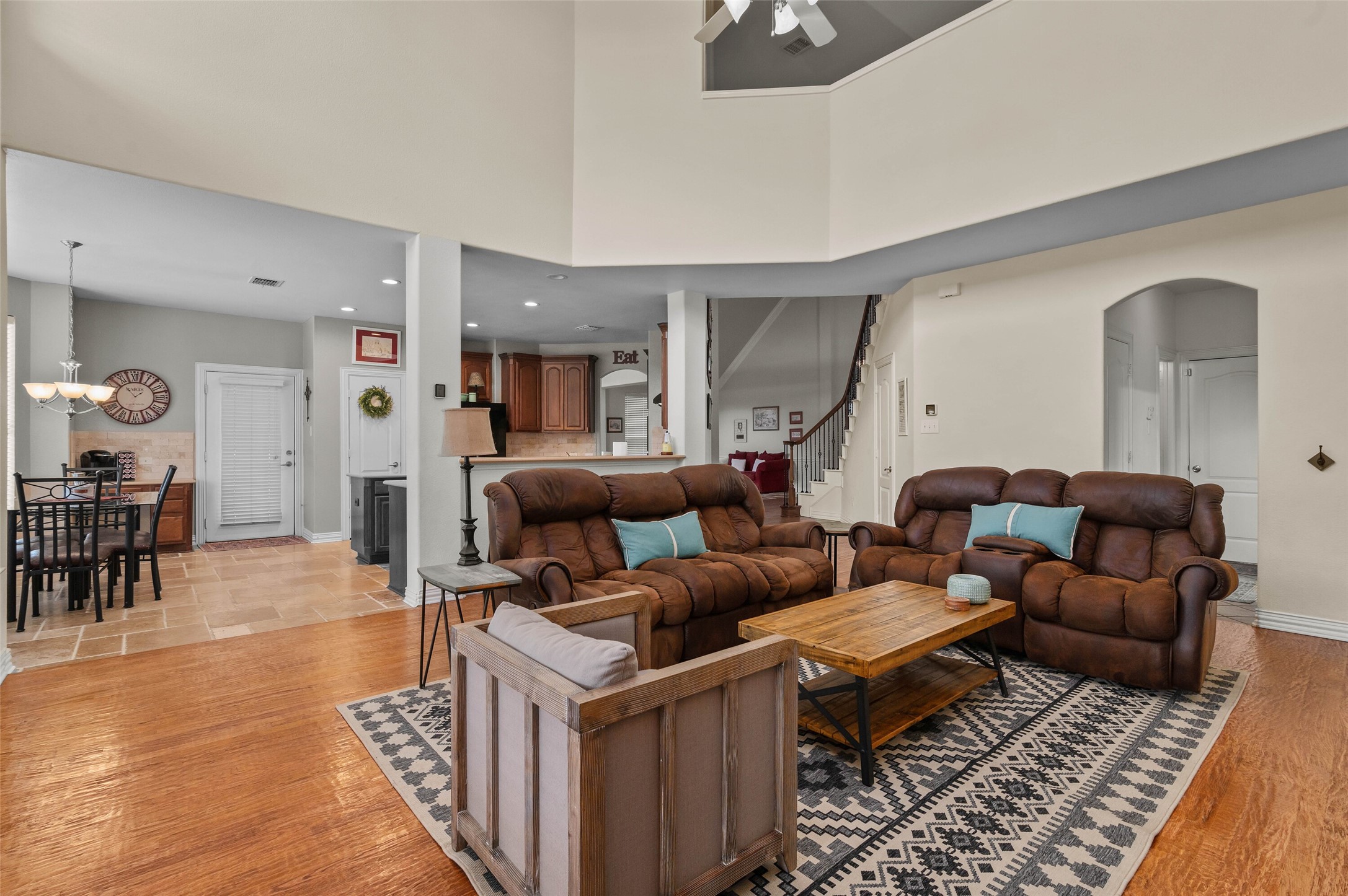 1100 Durango Circle Shady Shores TX 76208