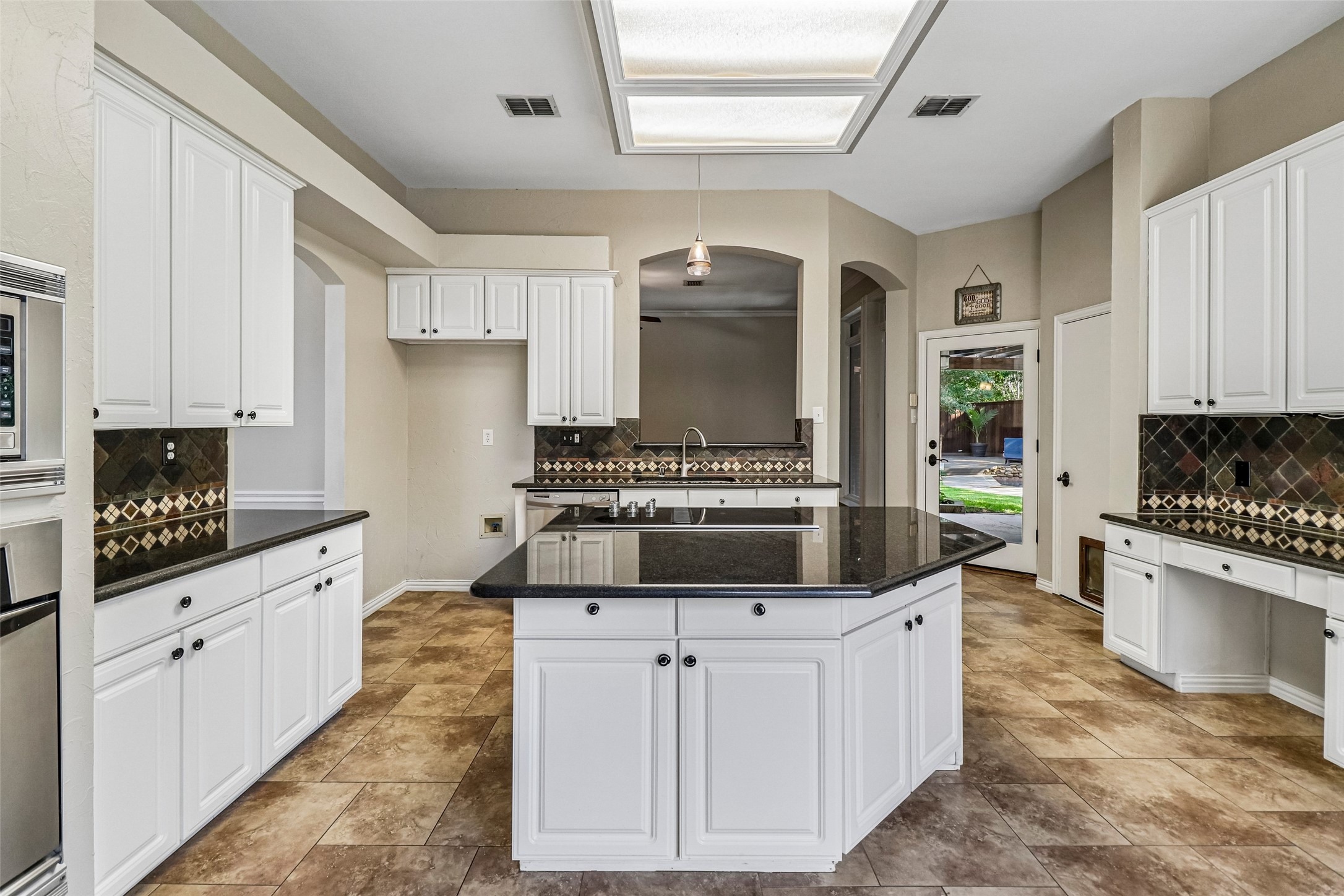 3720 Cripple Creek Court Bedford TX 76021