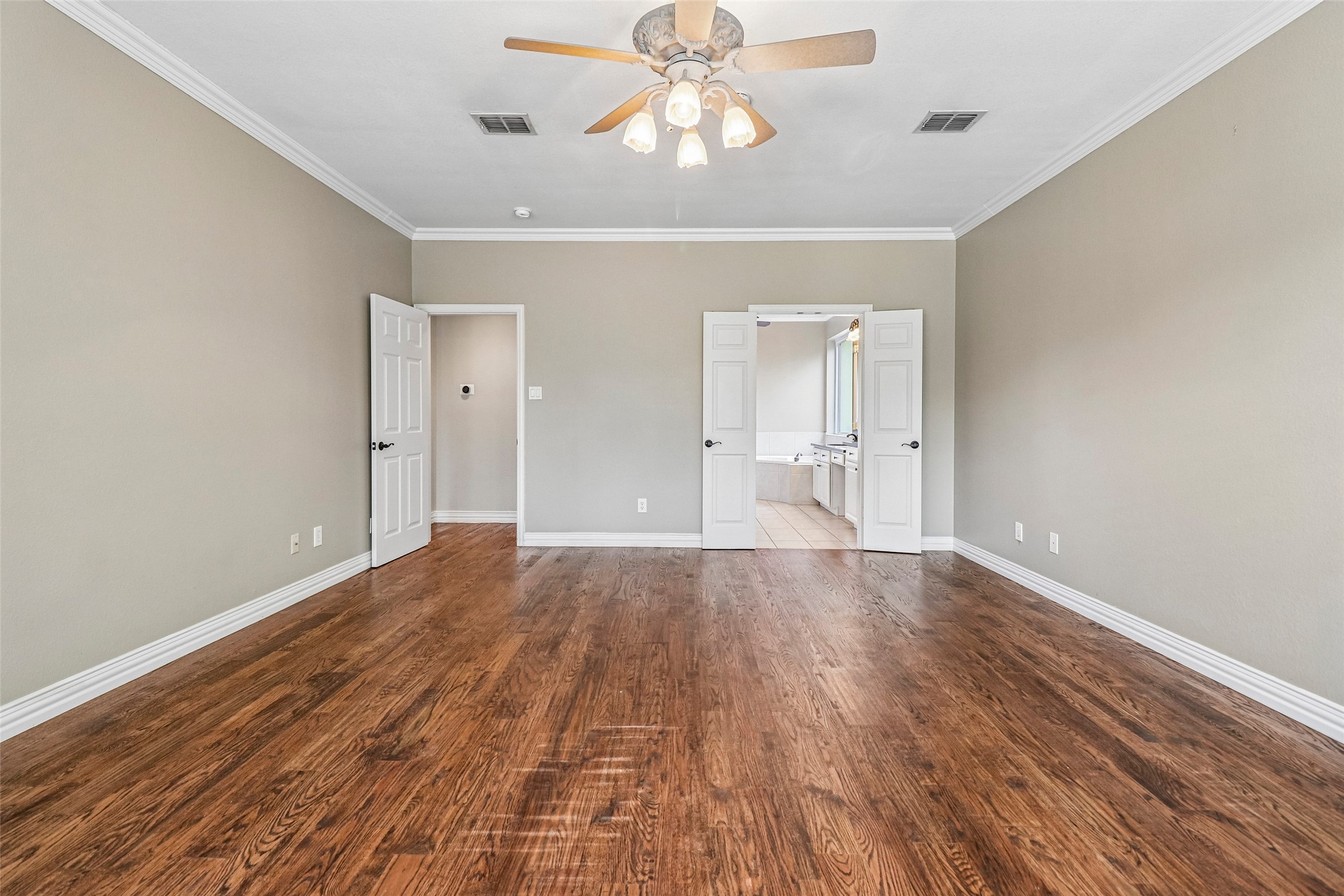 3720 Cripple Creek Court Bedford TX 76021