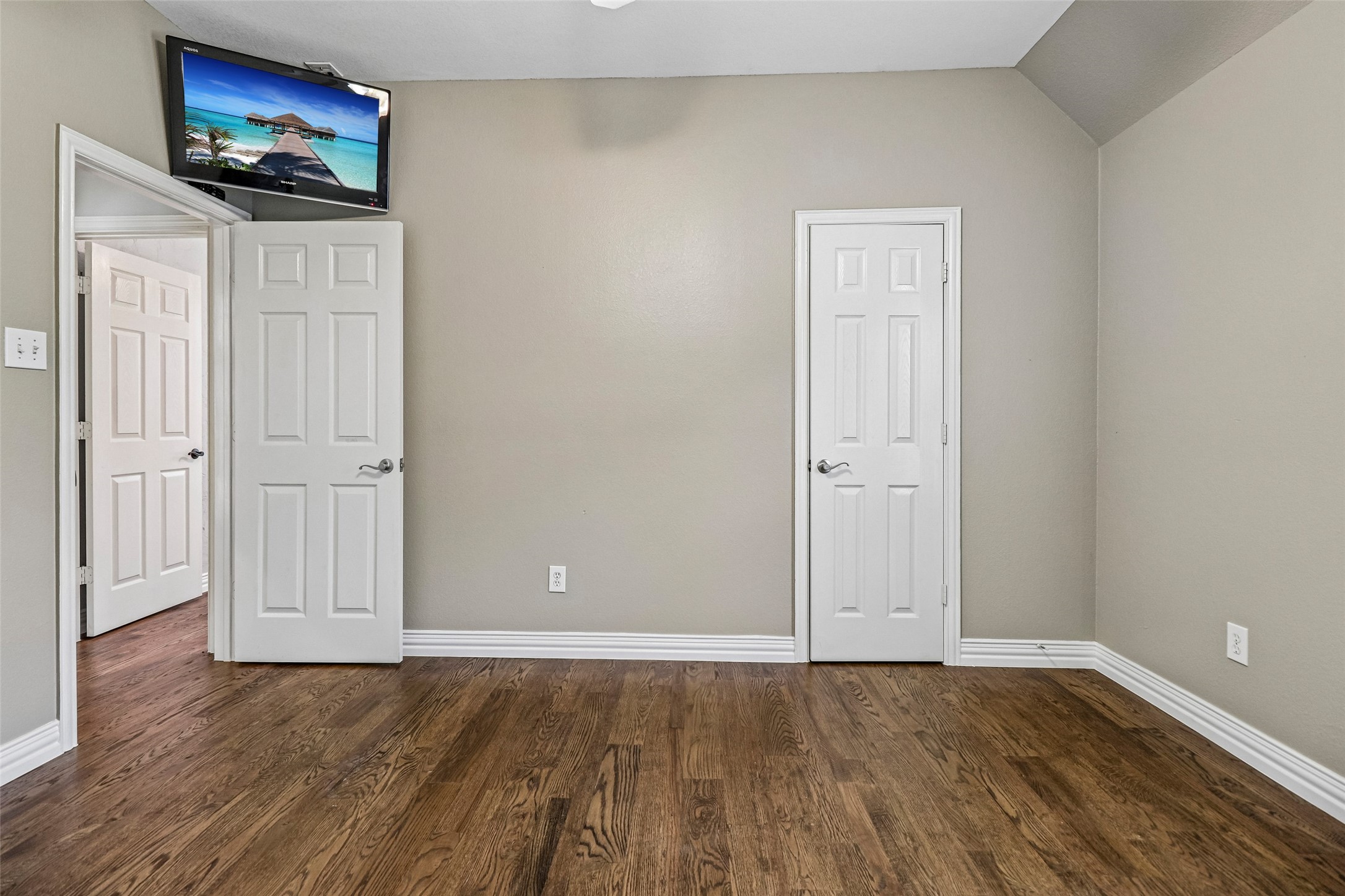 3720 Cripple Creek Court Bedford TX 76021