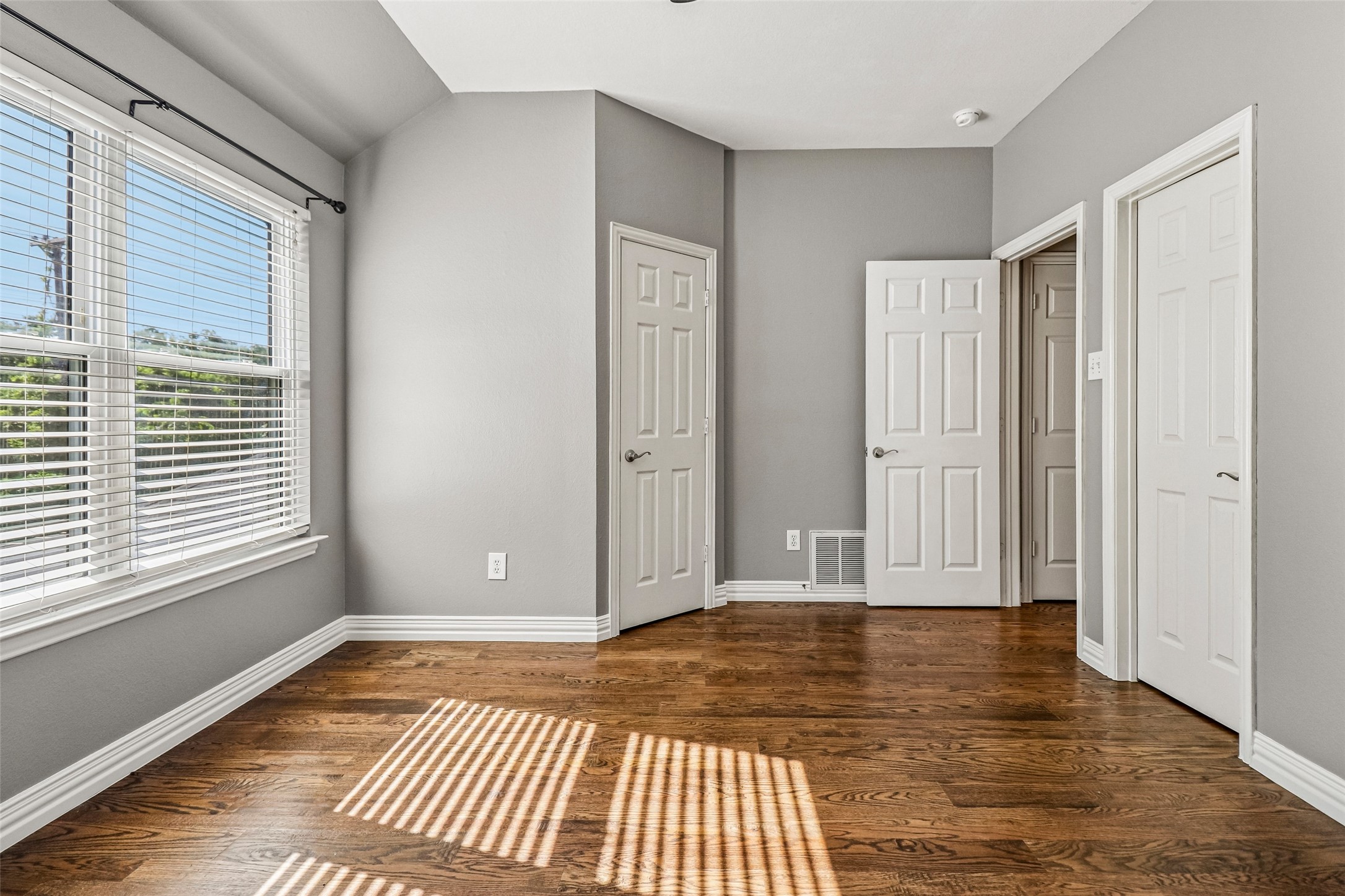 3720 Cripple Creek Court Bedford TX 76021