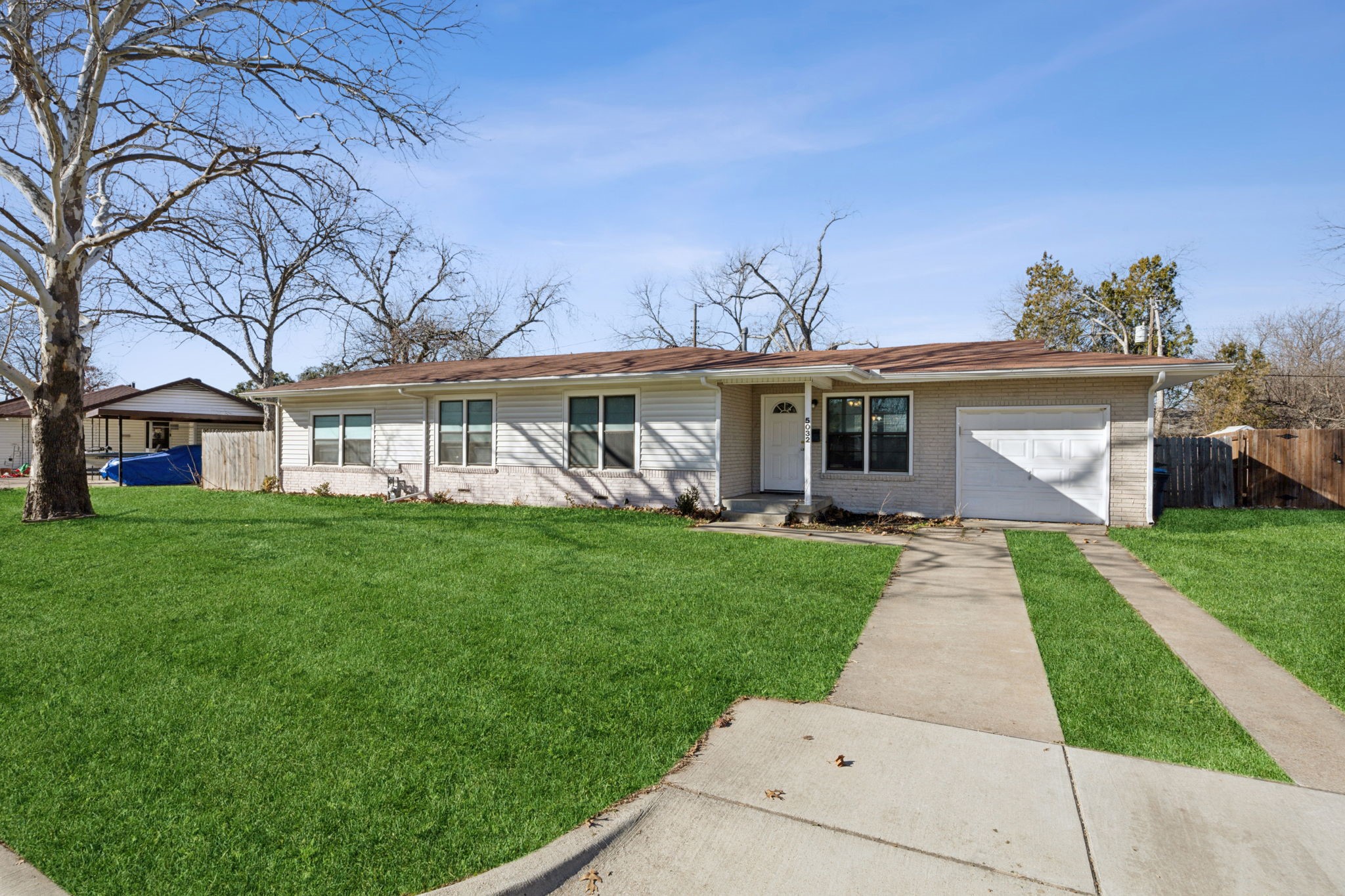 5032 Marks Place Fort Worth TX 76116
